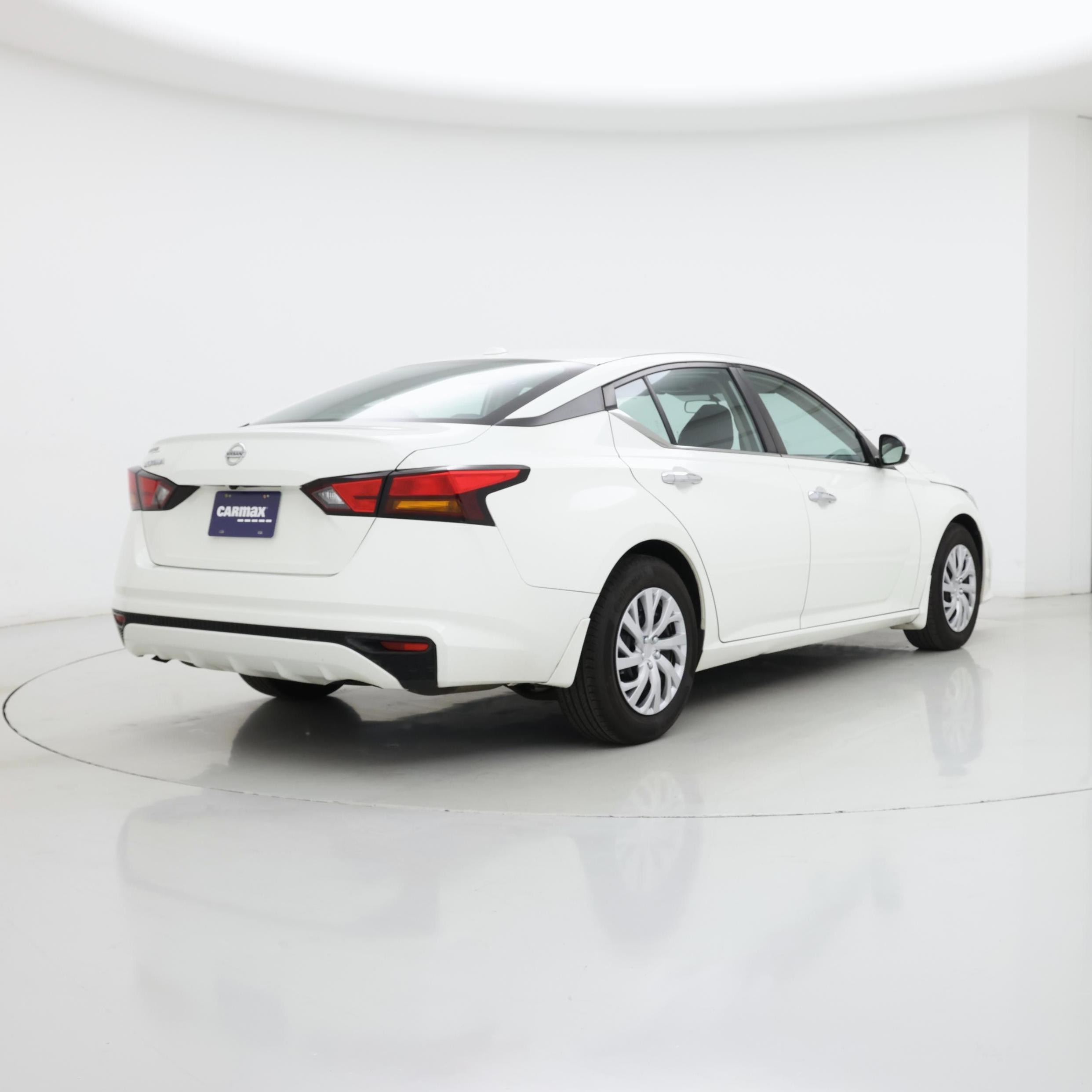Thumbnail: 2019 Nissan Altima - 8