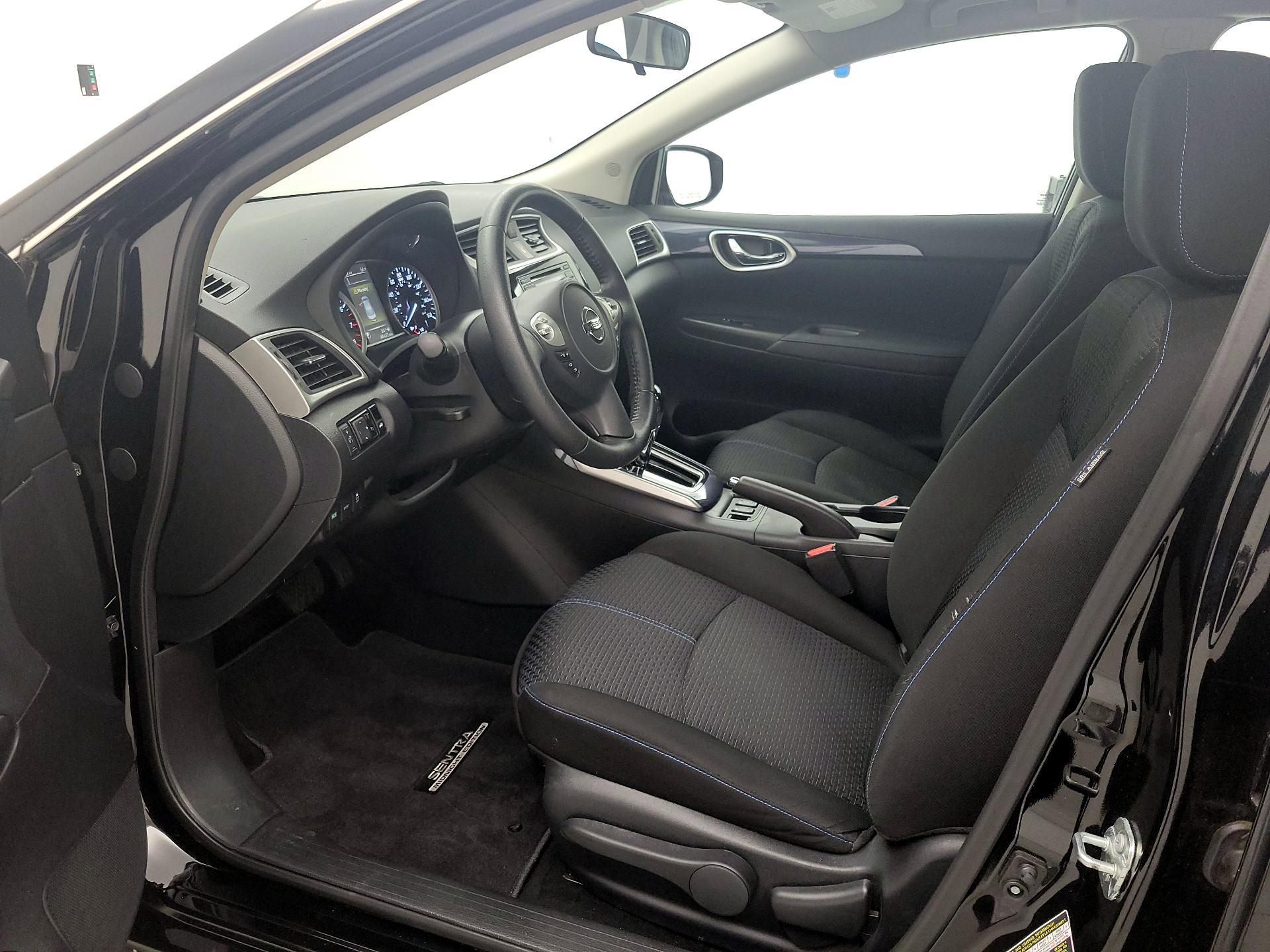 Thumbnail: 2018 Nissan Sentra - 11