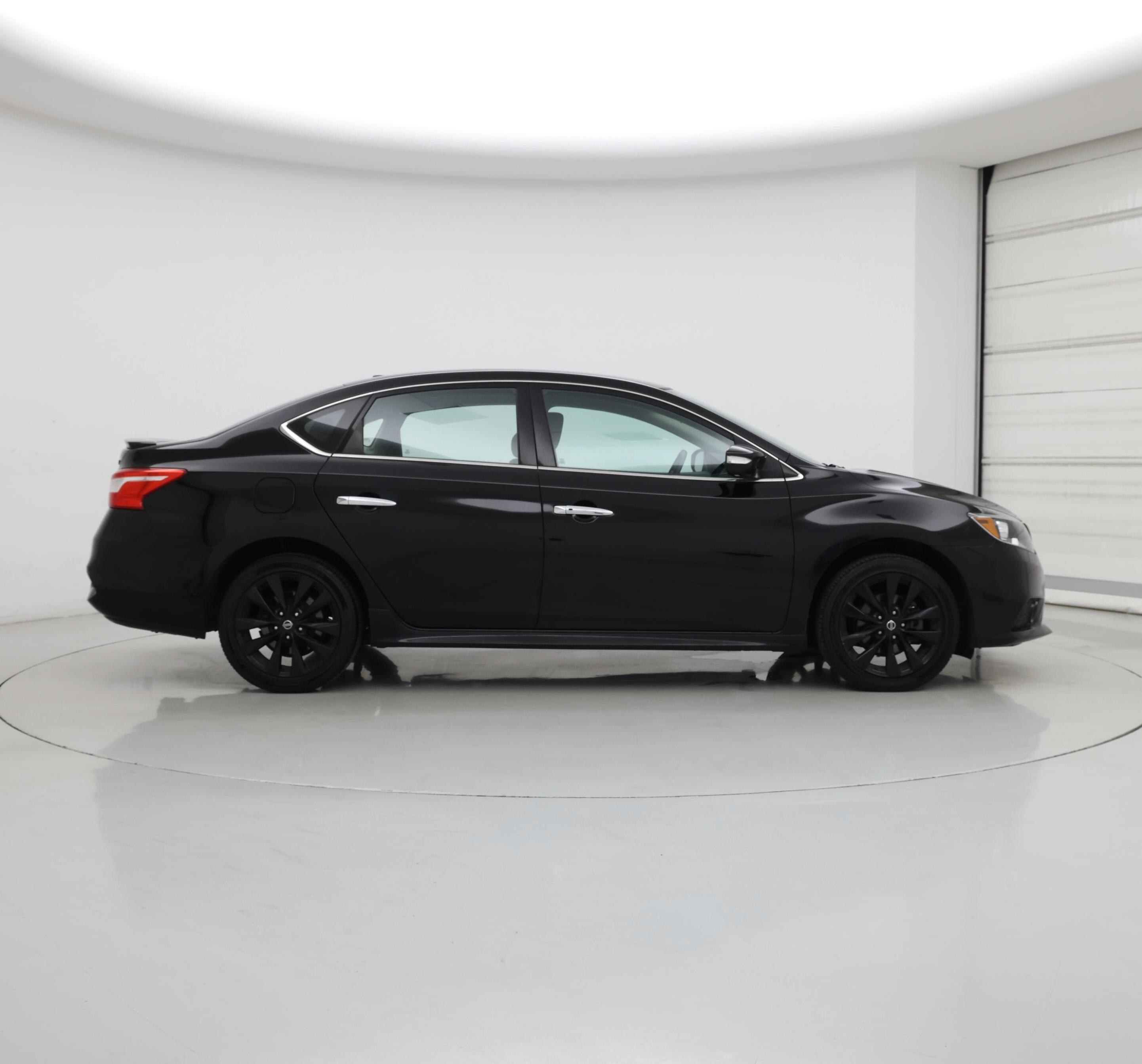Thumbnail: 2018 Nissan Sentra - 7
