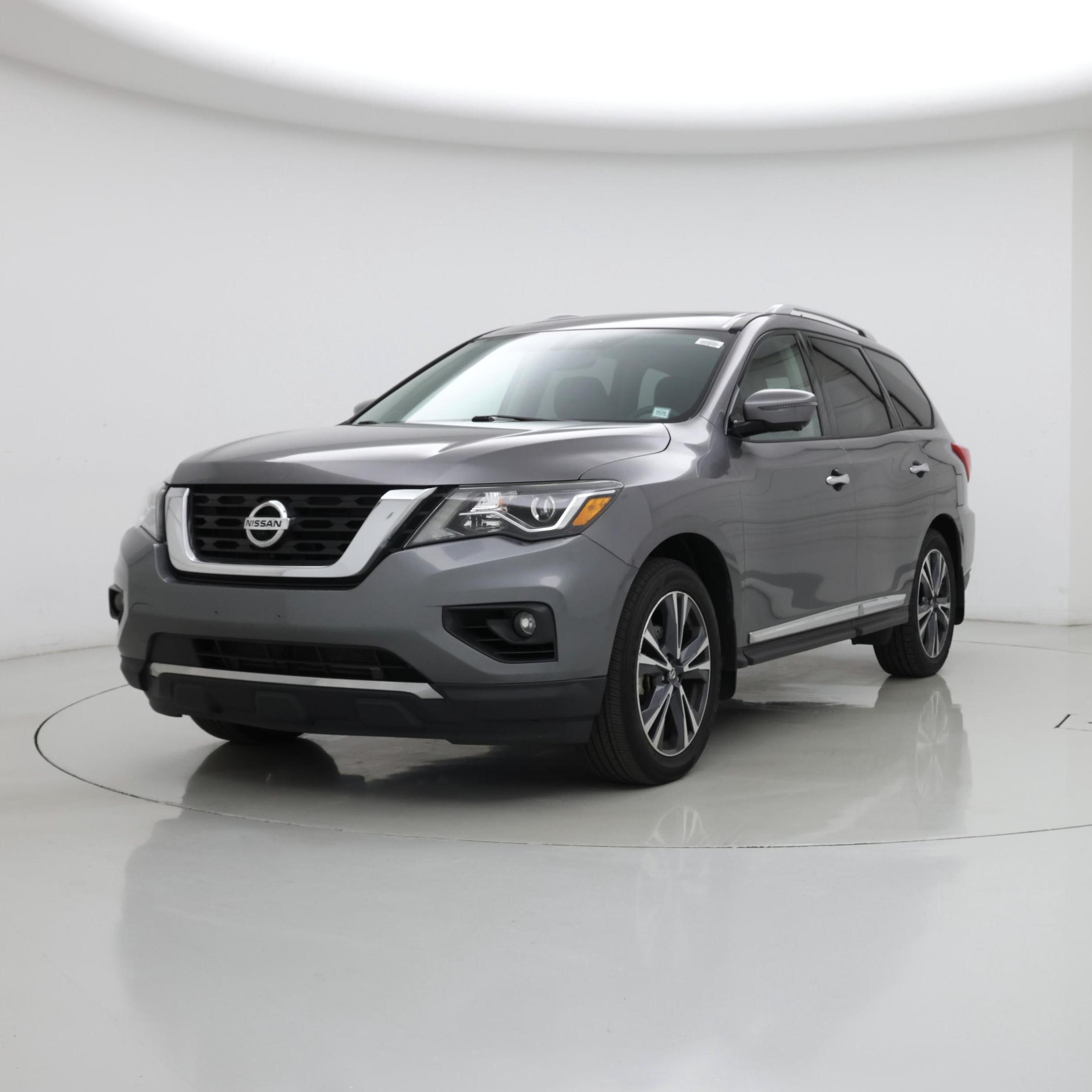 Thumbnail: 2017 Nissan Pathfinder - 4