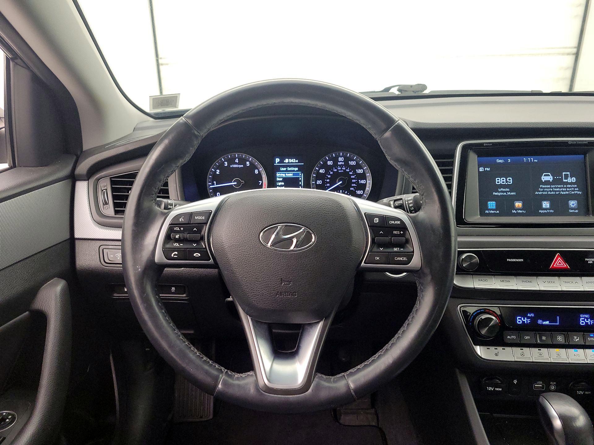 Thumbnail: 2019 Hyundai Sonata - 10