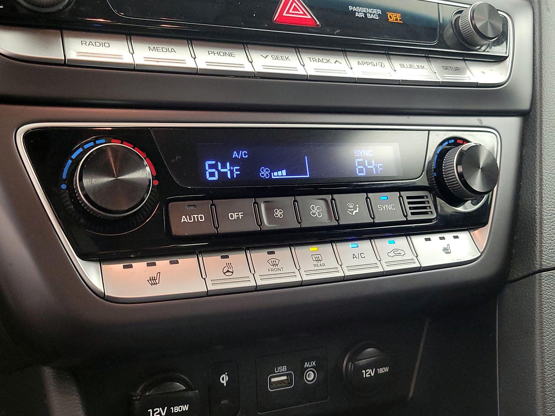 Thumbnail: 2019 Hyundai Sonata - 16