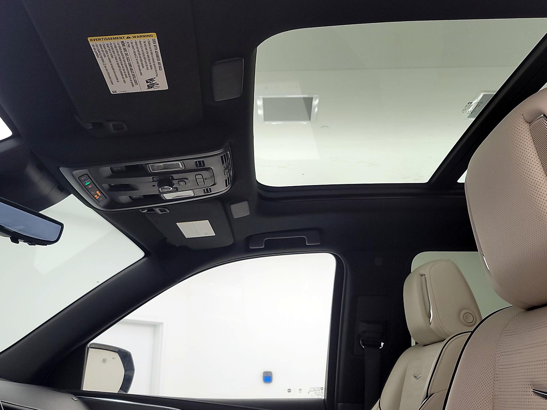 Thumbnail: 2022 Cadillac Escalade - 20
