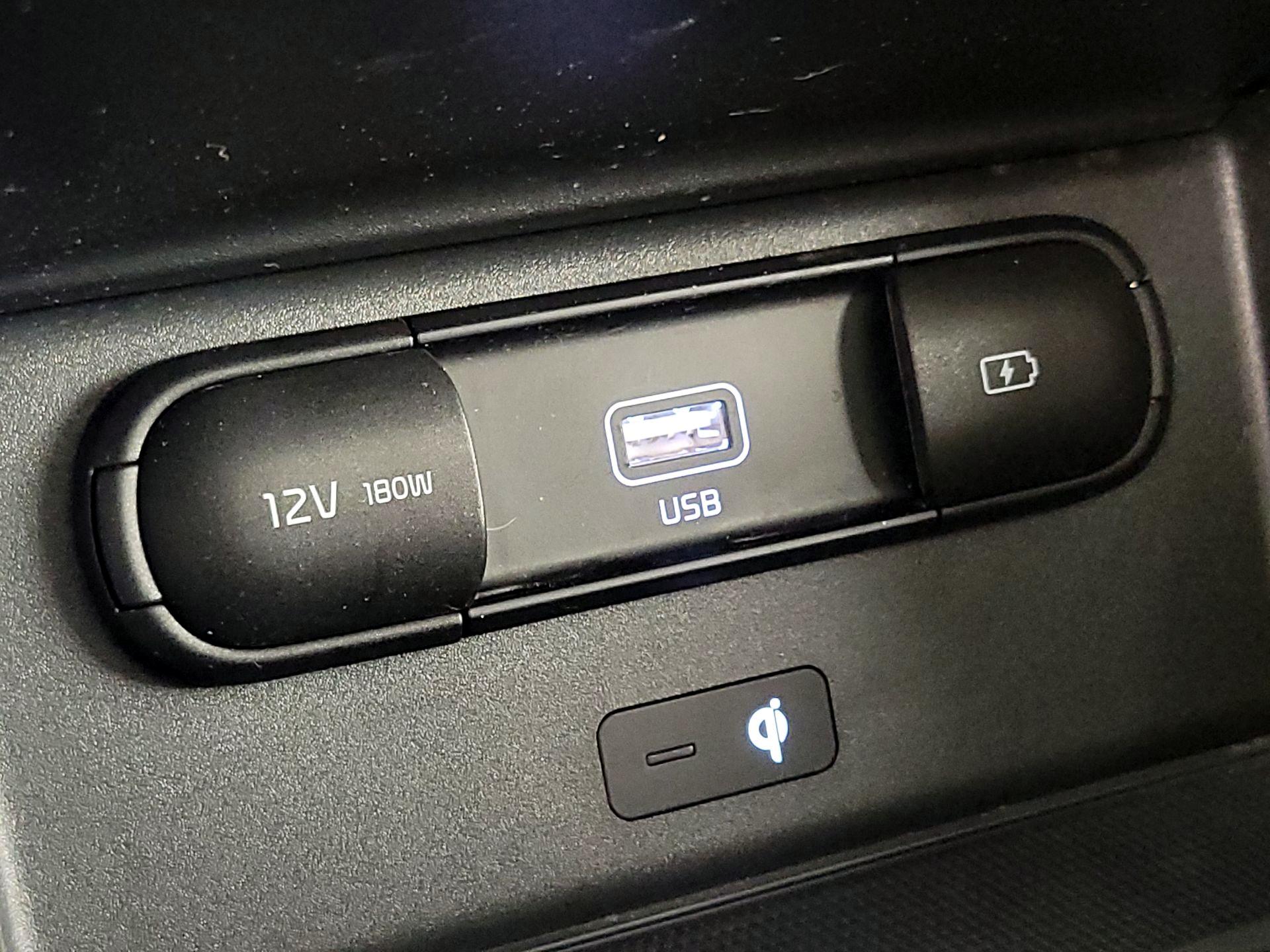 Thumbnail: 2022 Kia Telluride - 19