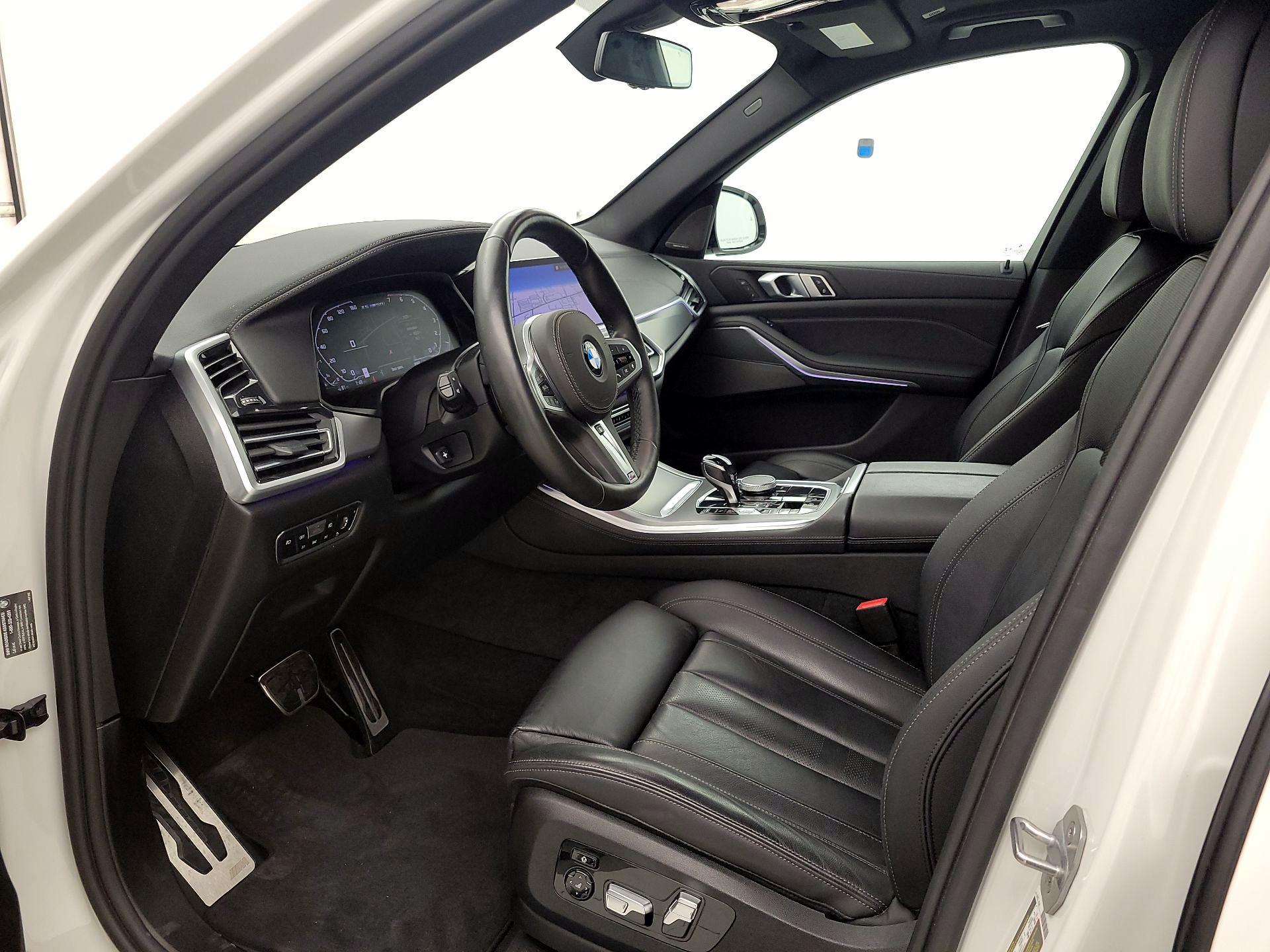 Thumbnail: 2020 BMW X5 - 11
