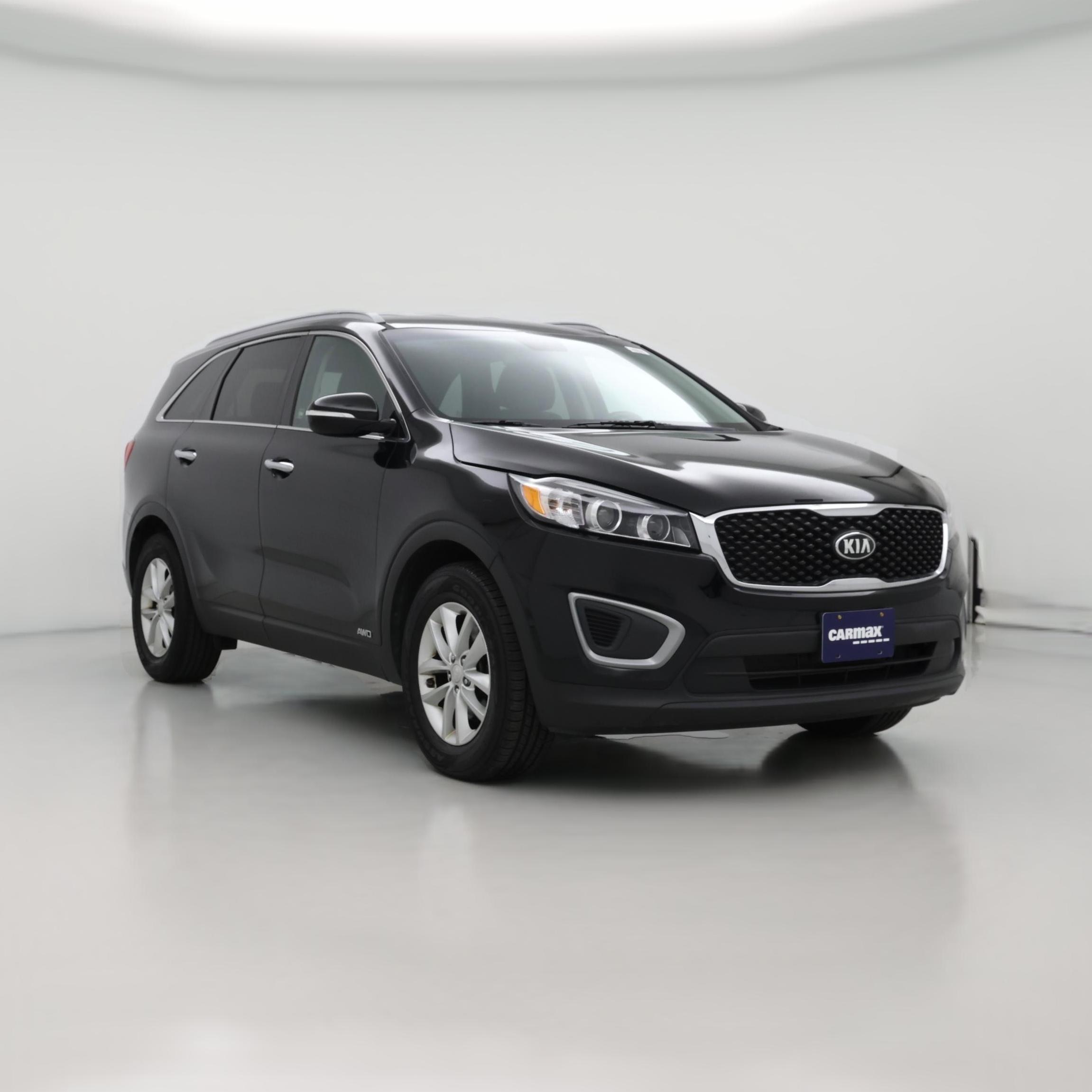 Thumbnail: 2016 Kia Sorento - 1