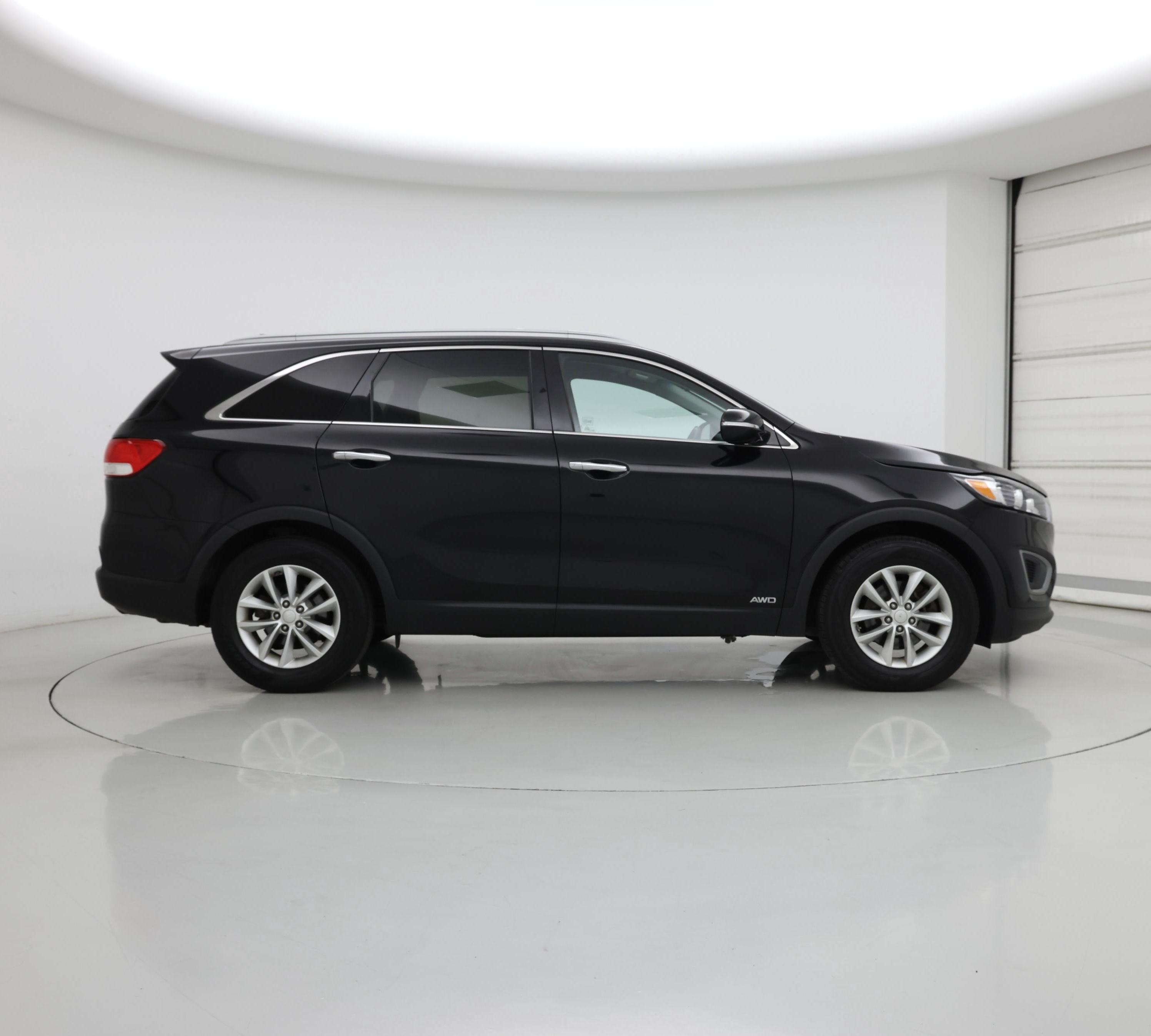Thumbnail: 2016 Kia Sorento - 7