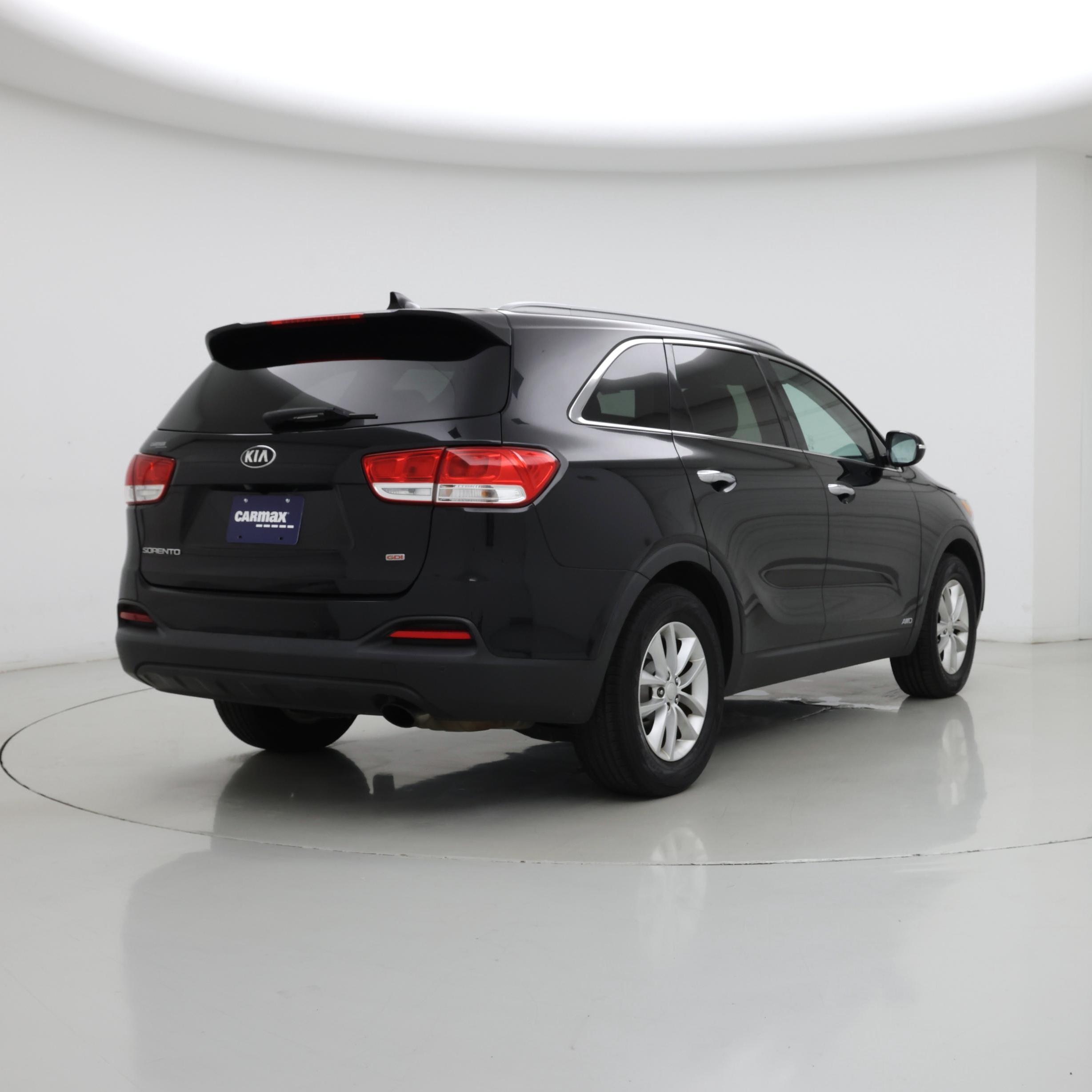 Thumbnail: 2016 Kia Sorento - 8