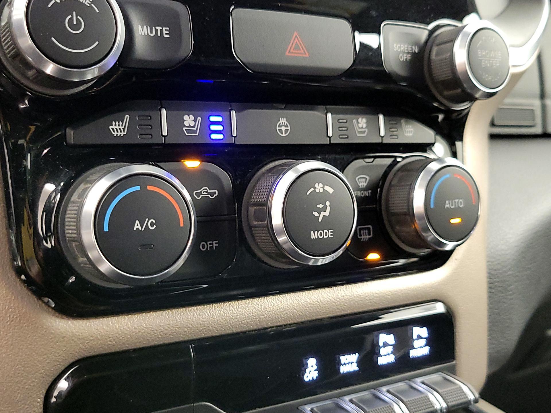 Thumbnail: 2019 RAM 1500 - 17