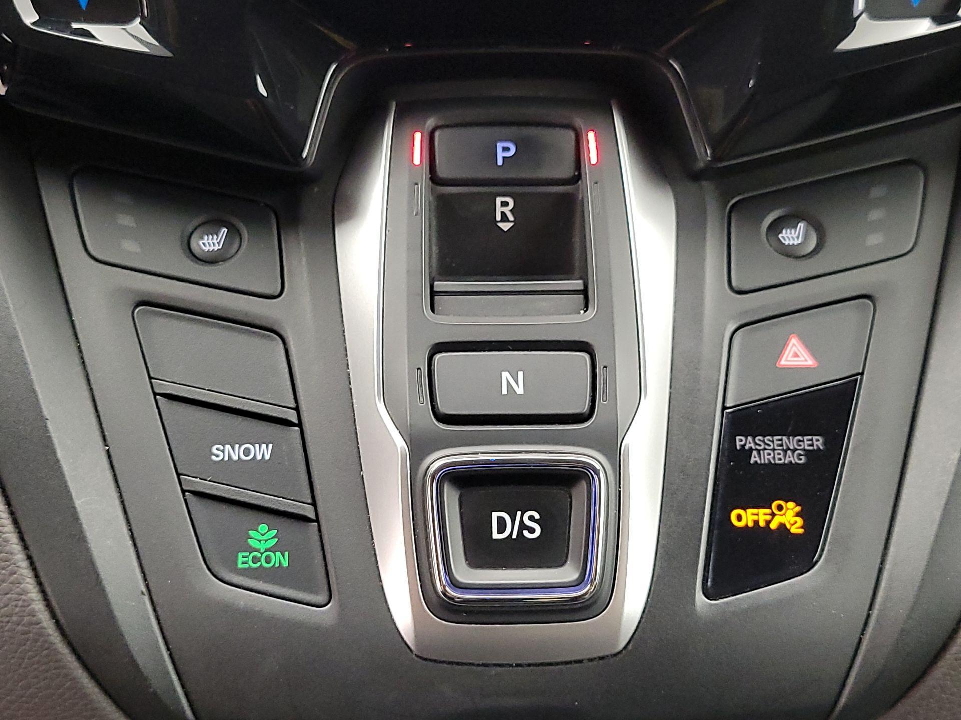 Thumbnail: 2019 Honda Odyssey - 17