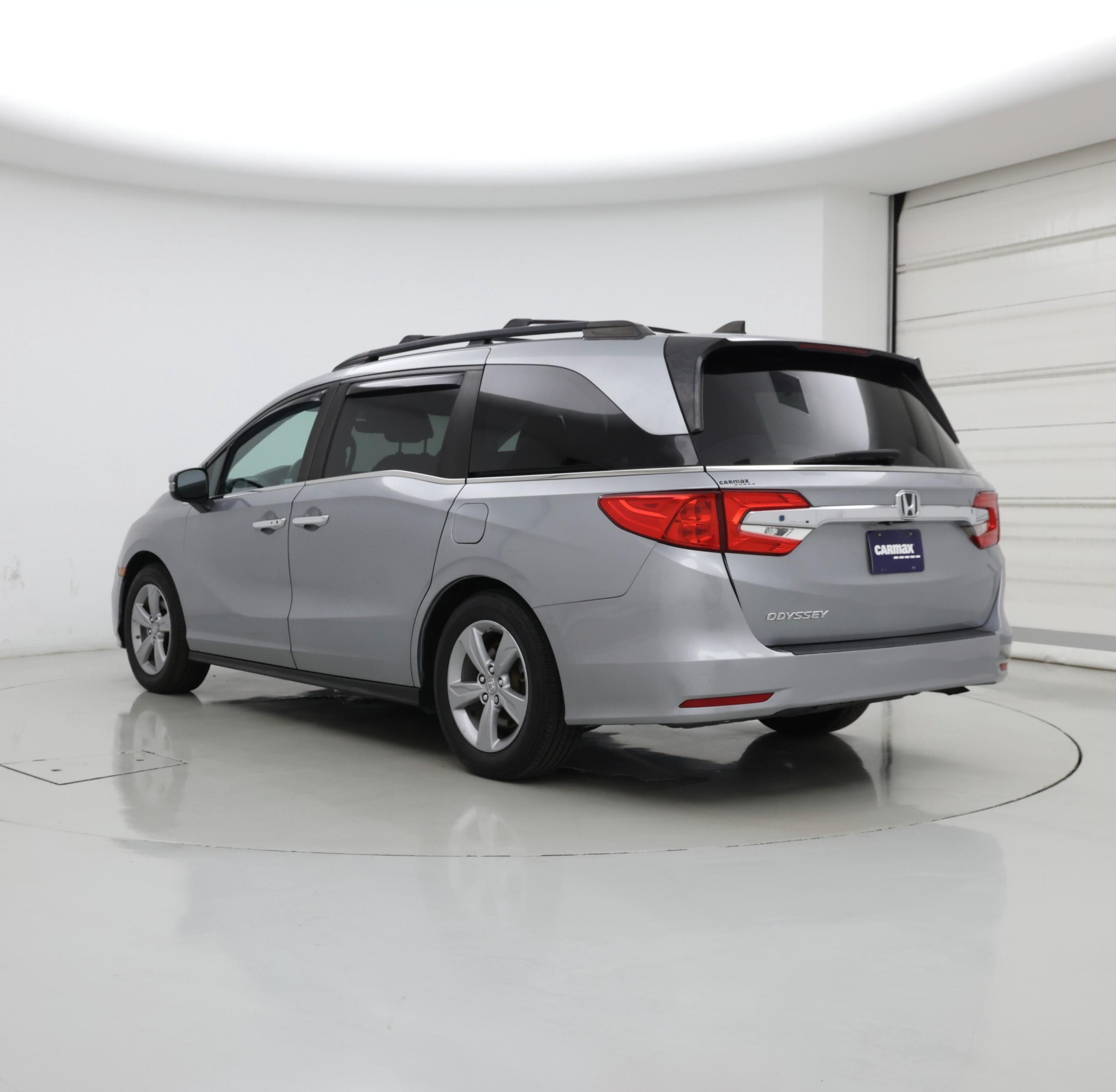 Thumbnail: 2019 Honda Odyssey - 2