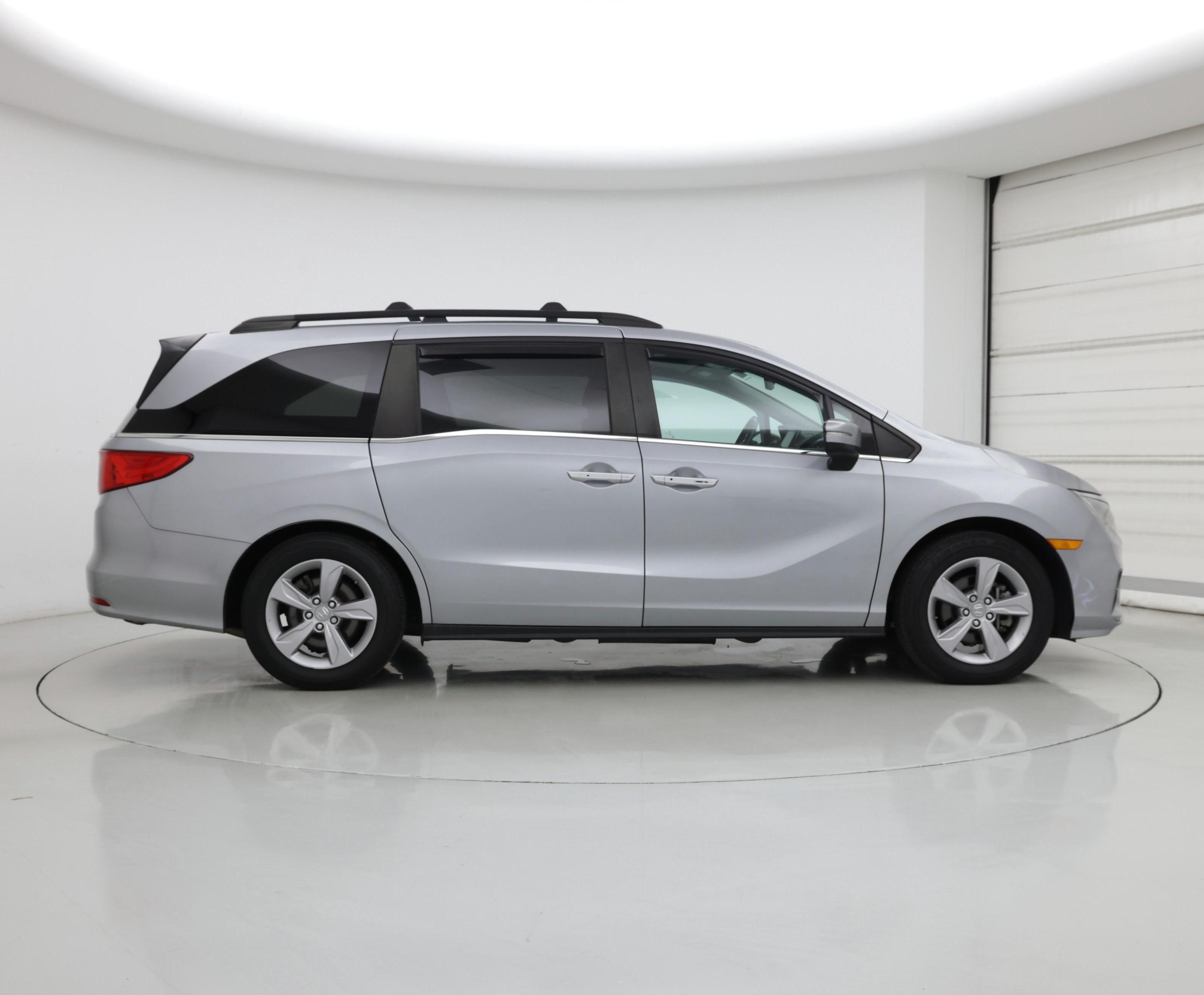 Thumbnail: 2019 Honda Odyssey - 7