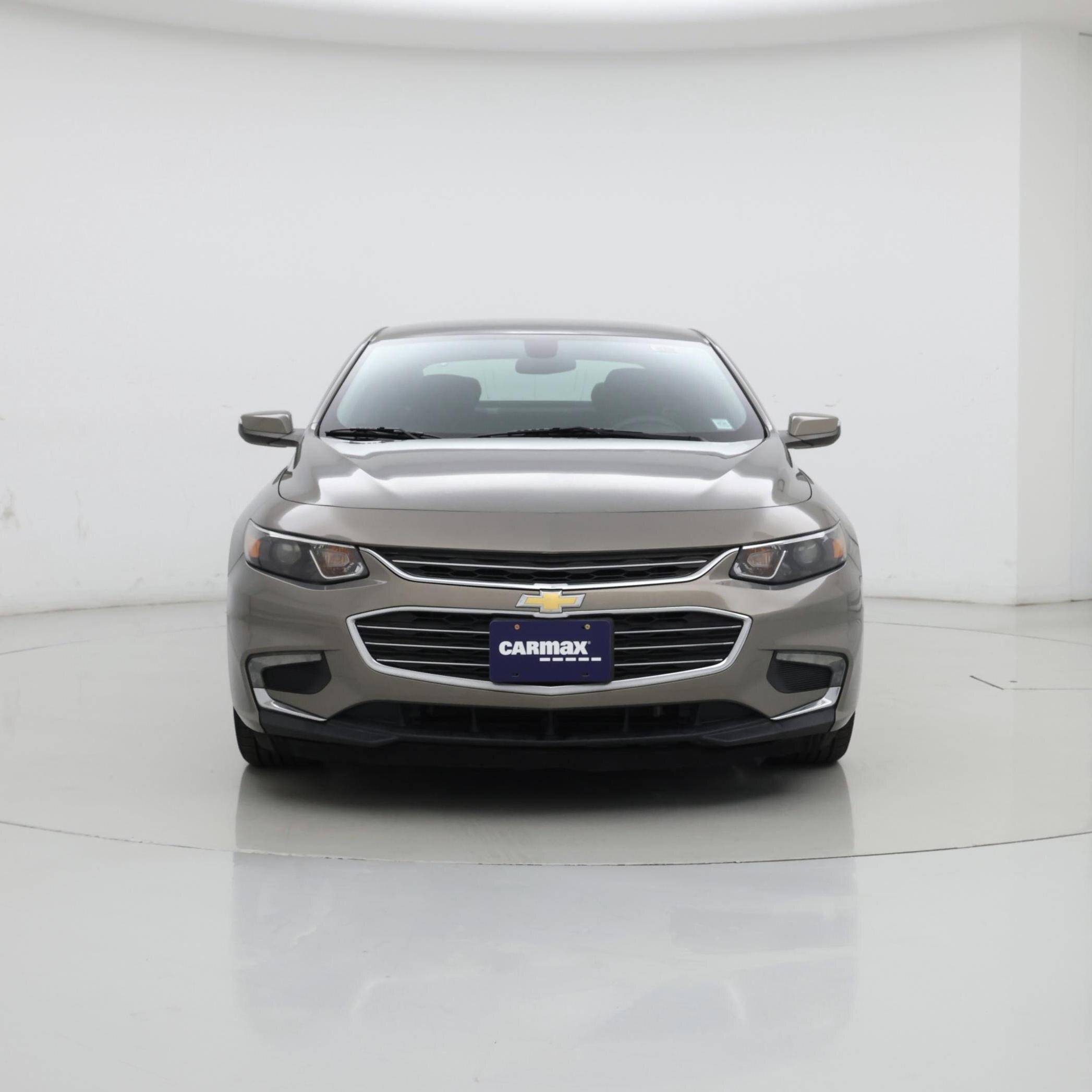 Thumbnail: 2017 Chevrolet Malibu - 5