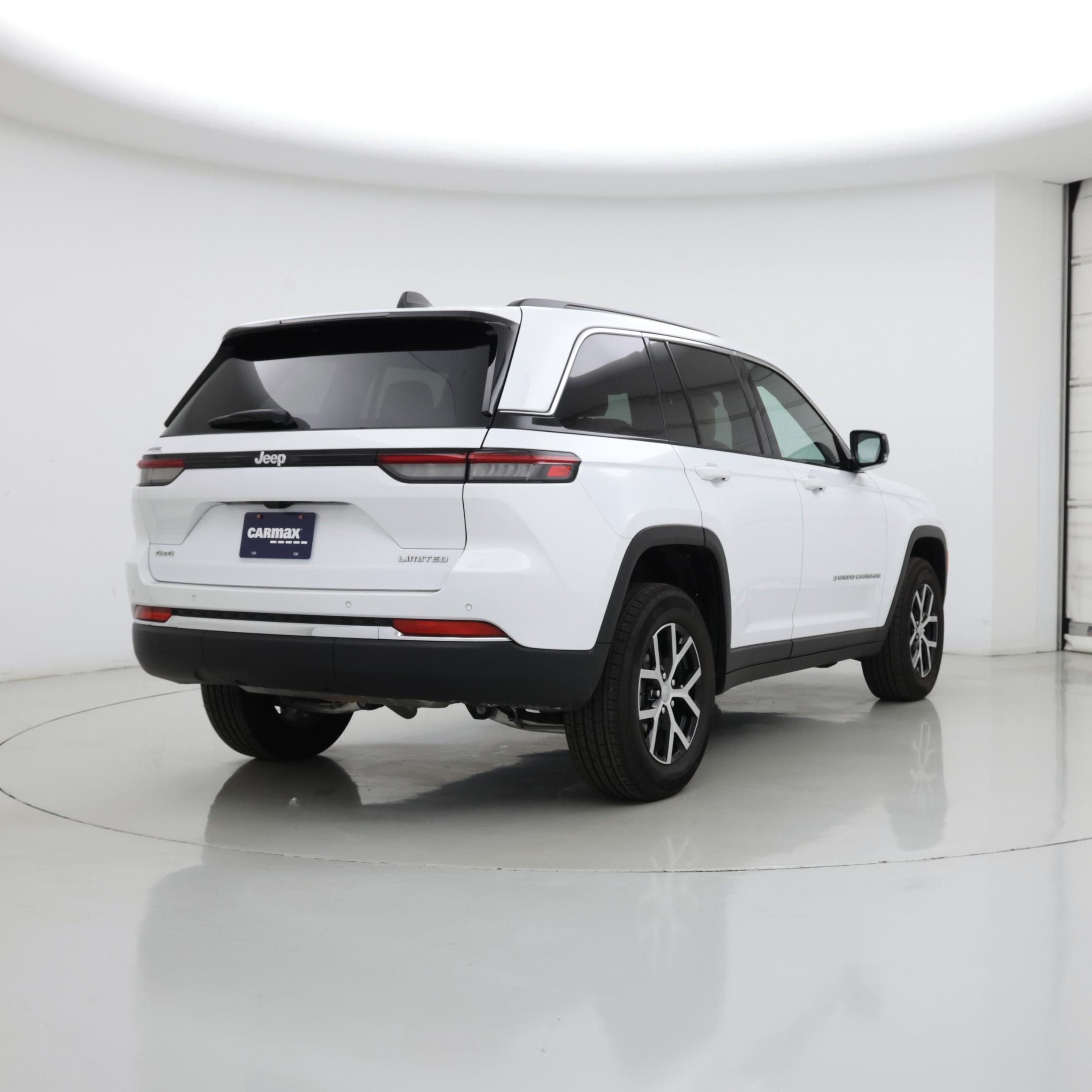 Thumbnail: 2025 Jeep Grand Cherokee - 8
