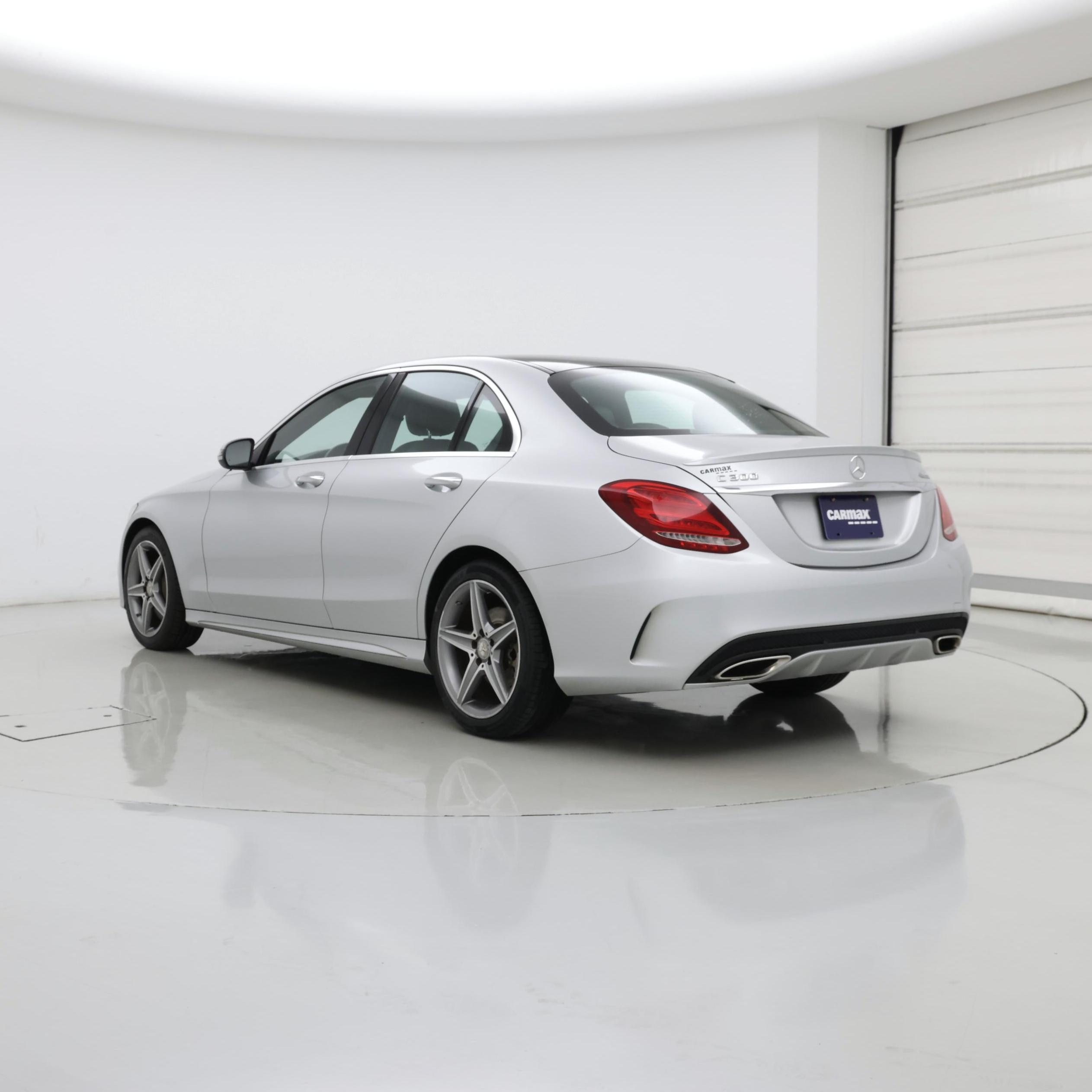 Thumbnail: 2016 Mercedes-Benz C-Class - 2