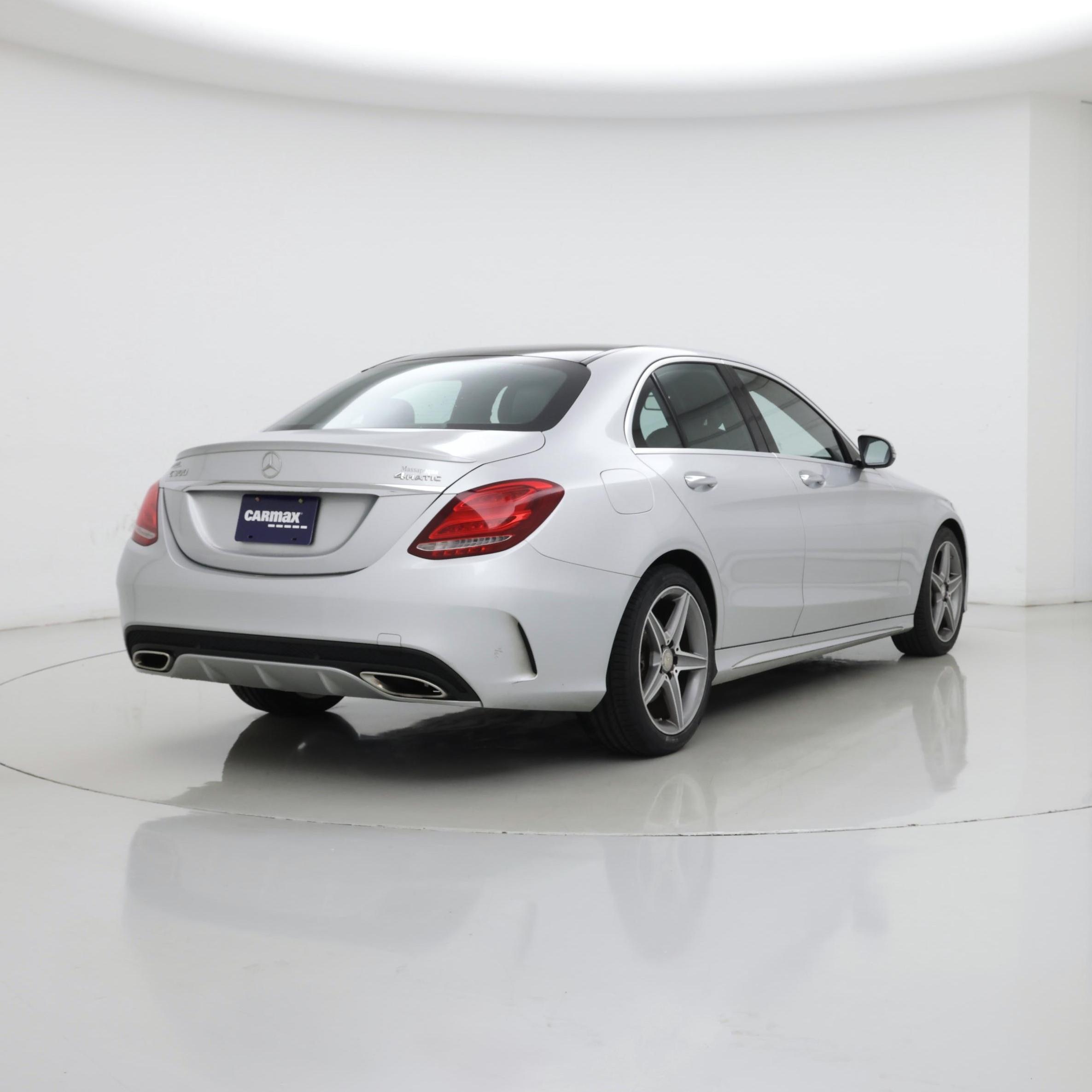 Thumbnail: 2016 Mercedes-Benz C-Class - 8