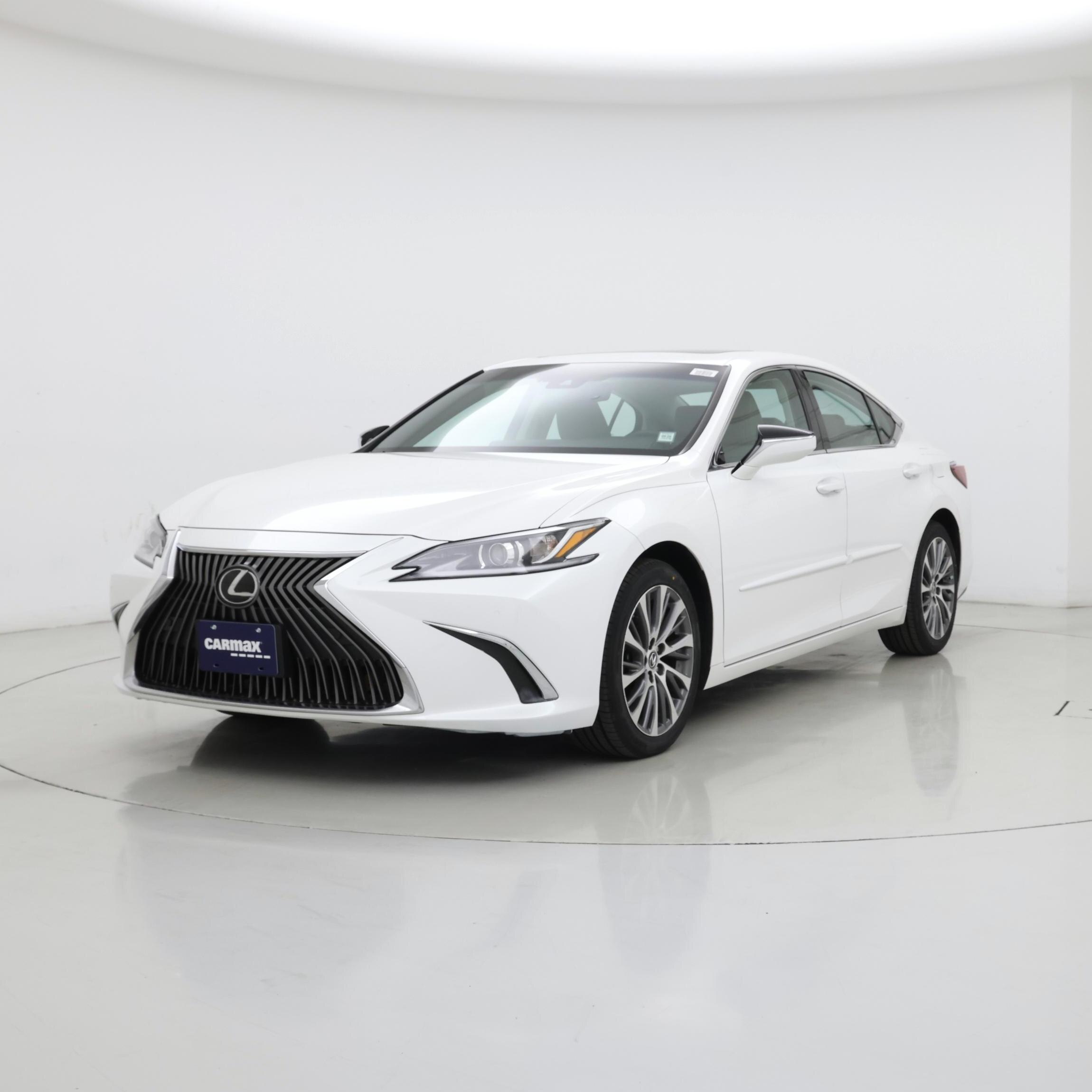 Thumbnail: 2019 Lexus ES - 4