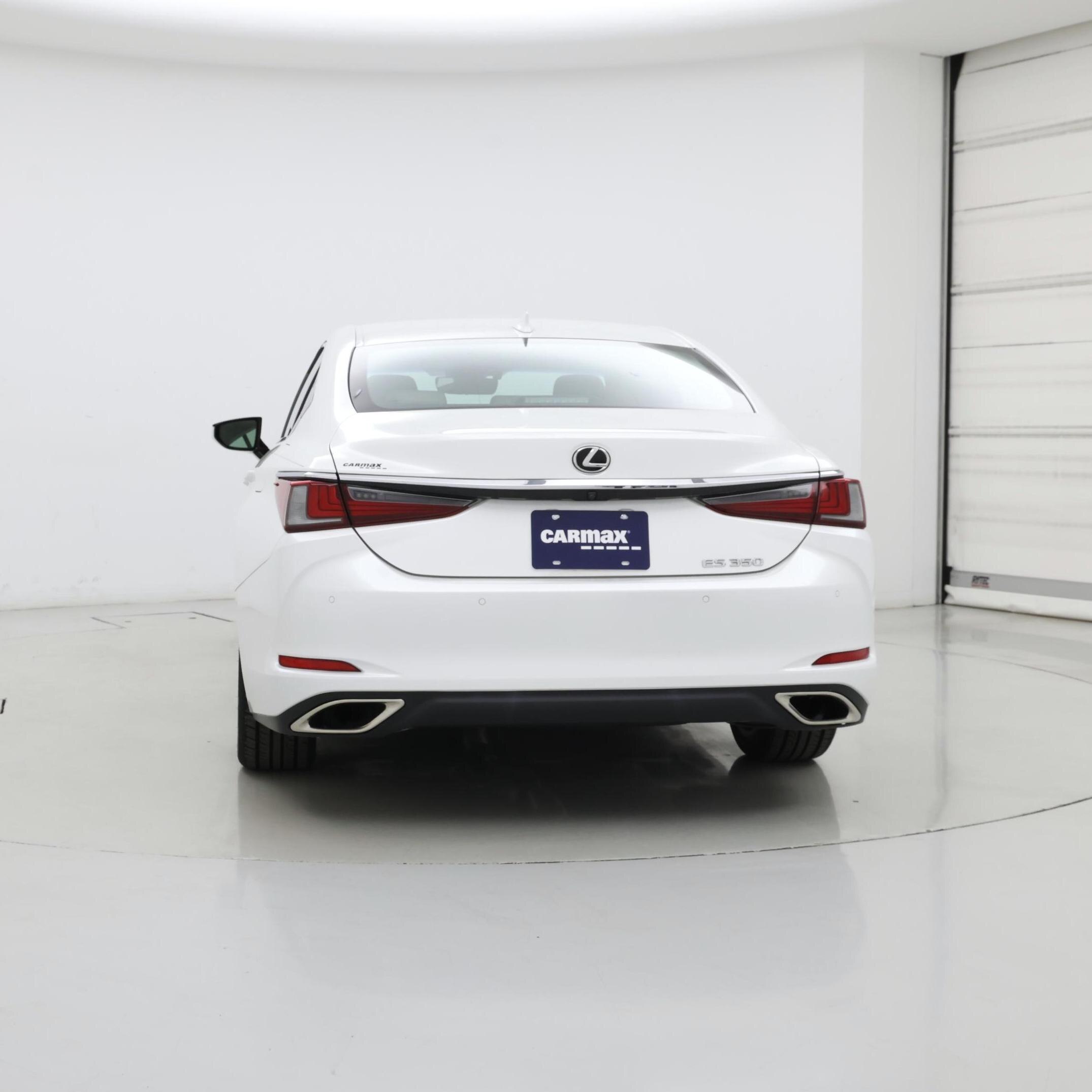 Thumbnail: 2019 Lexus ES - 6