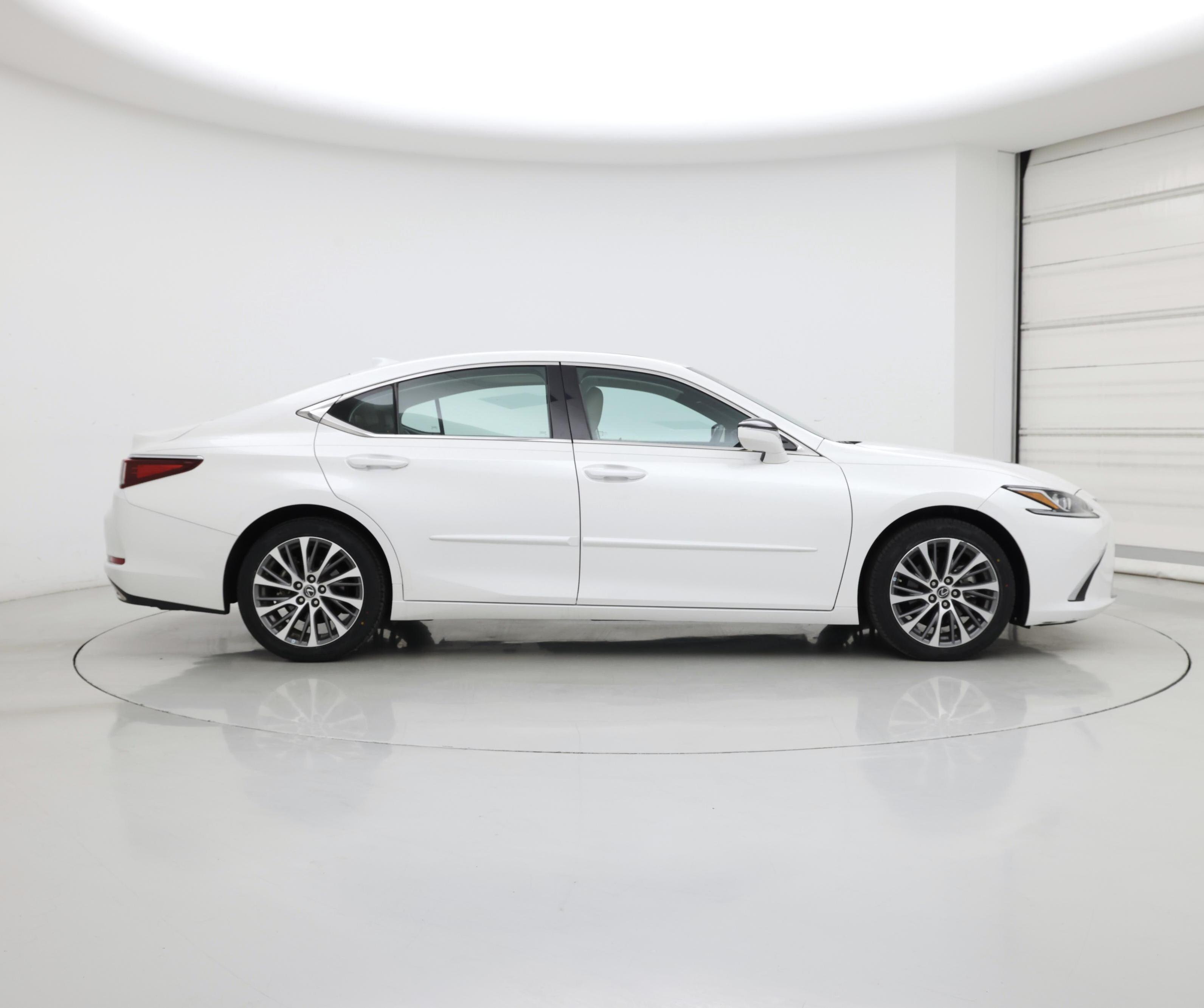 Thumbnail: 2019 Lexus ES - 7