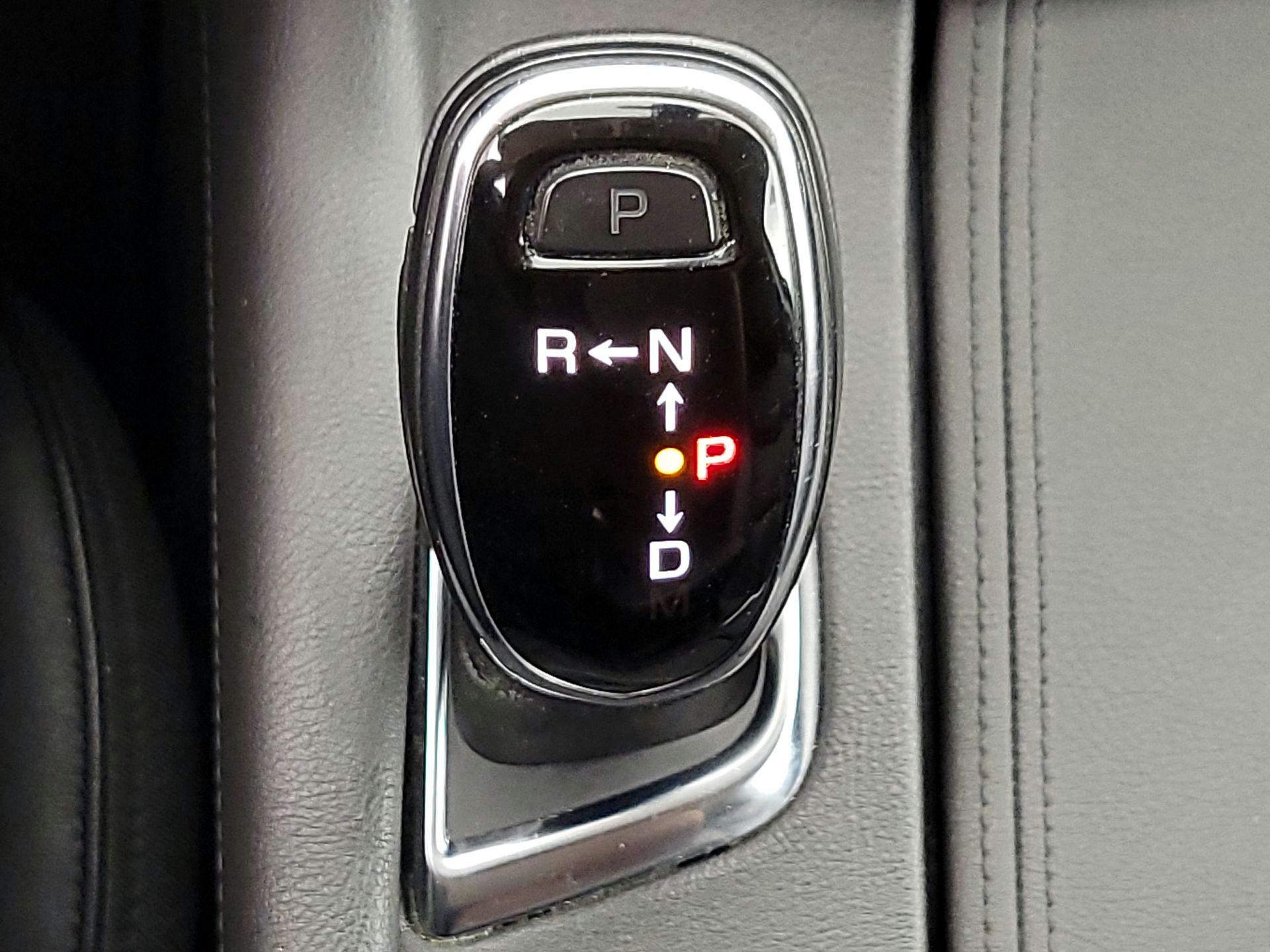 Thumbnail: 2017 Cadillac XT5 - 18