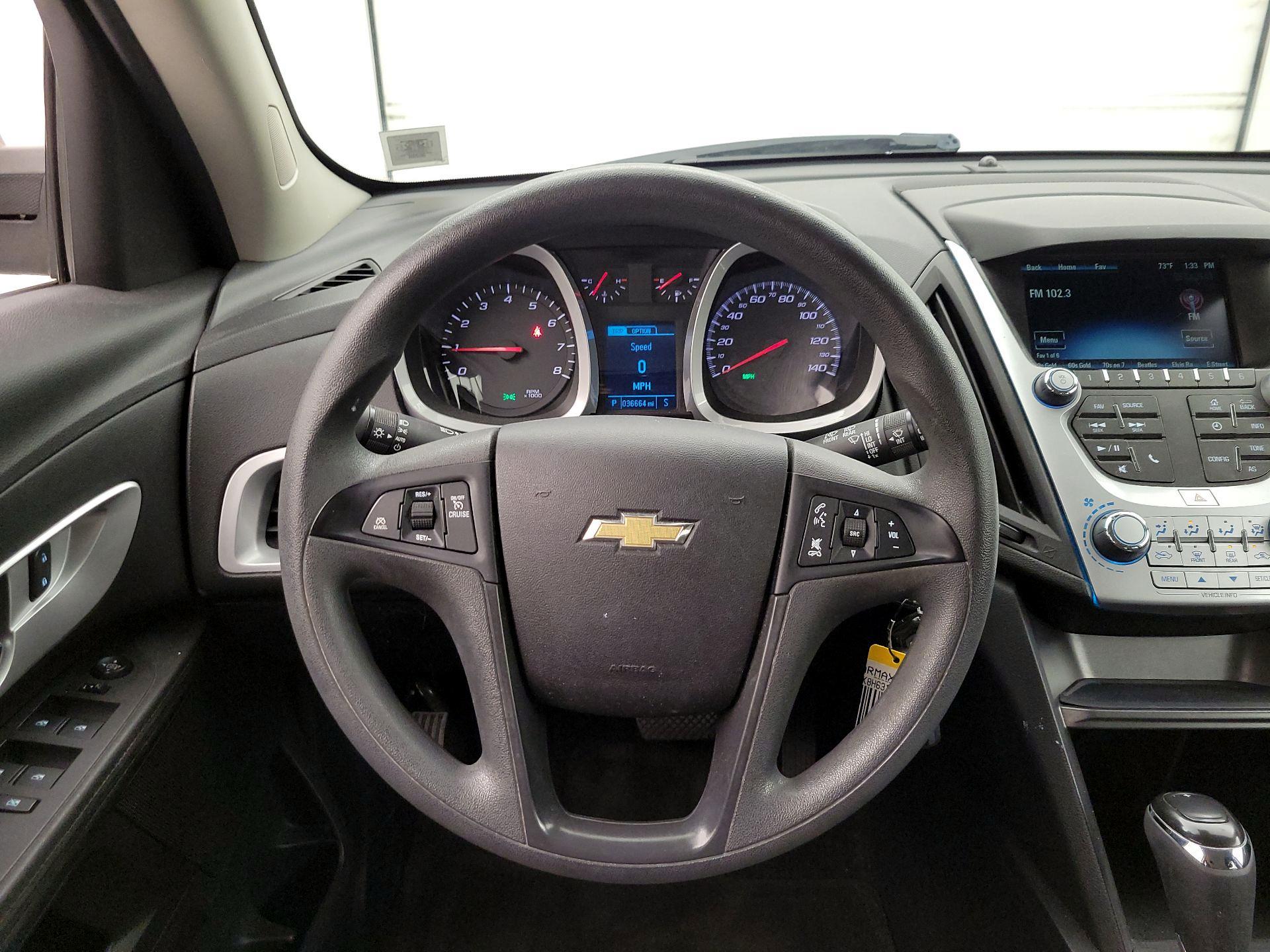 Thumbnail: 2017 Chevrolet Equinox - 10
