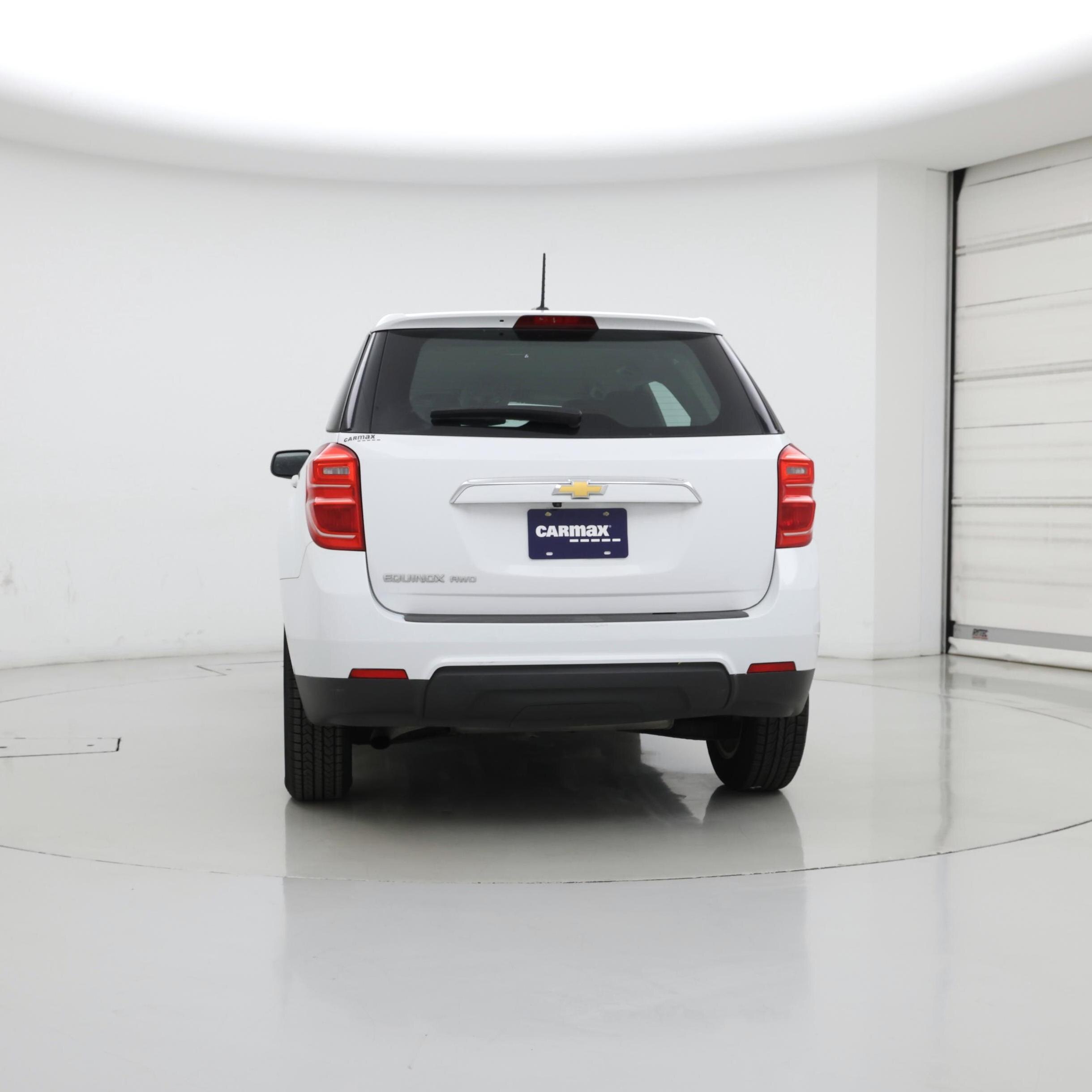 Thumbnail: 2017 Chevrolet Equinox - 6