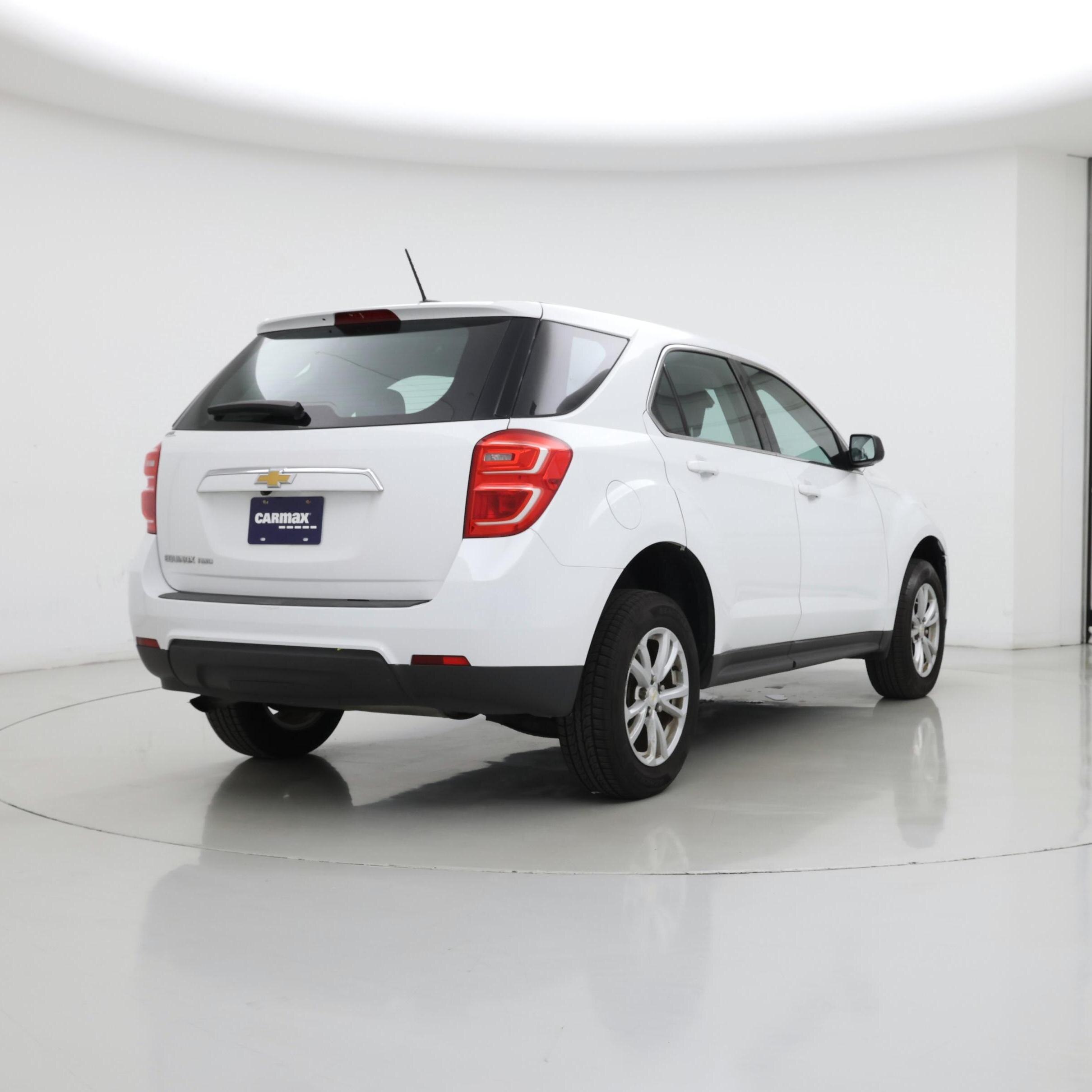 Thumbnail: 2017 Chevrolet Equinox - 8