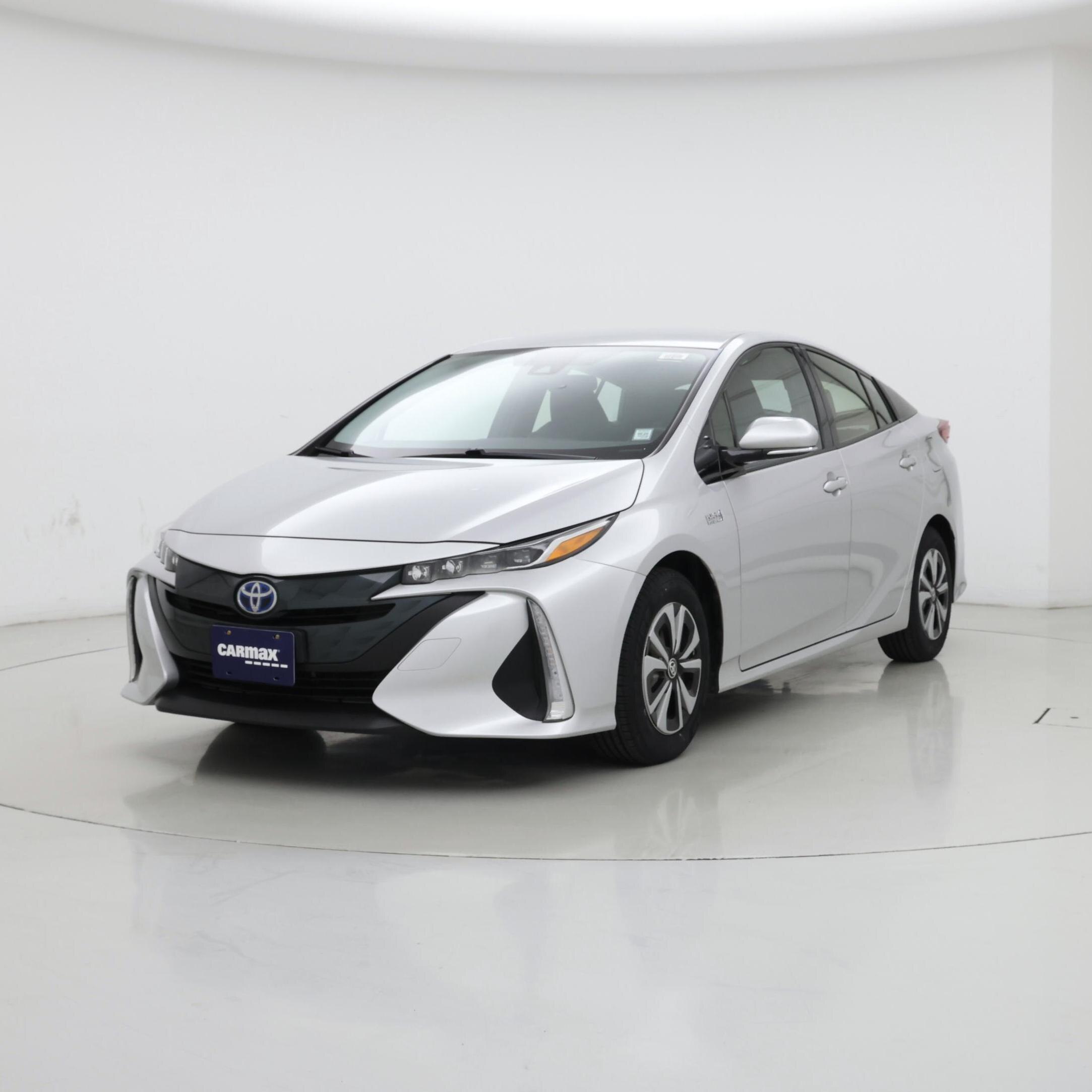 Thumbnail: 2018 Toyota Prius Prime - 4