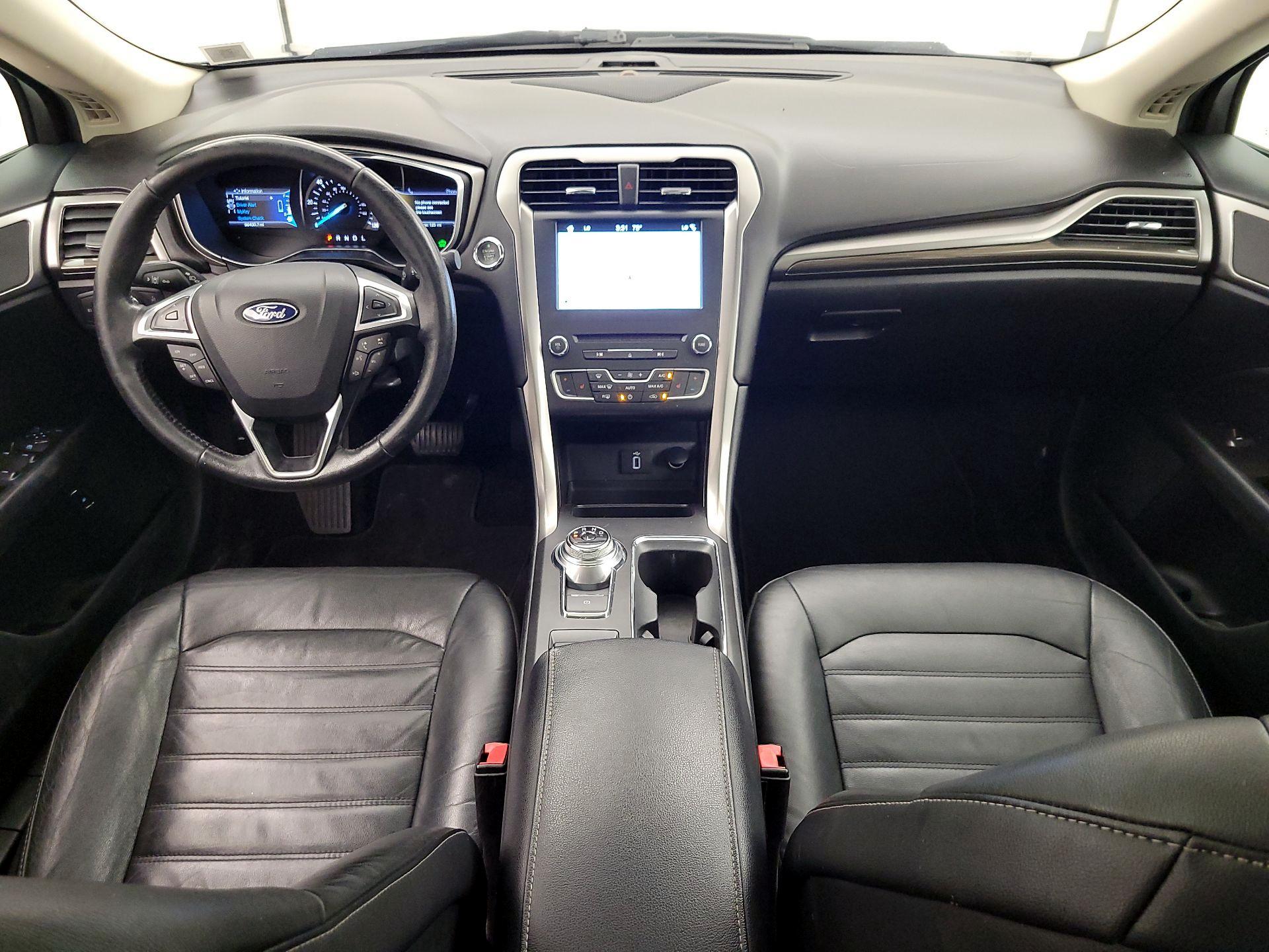 Thumbnail: 2017 Ford Fusion - 9
