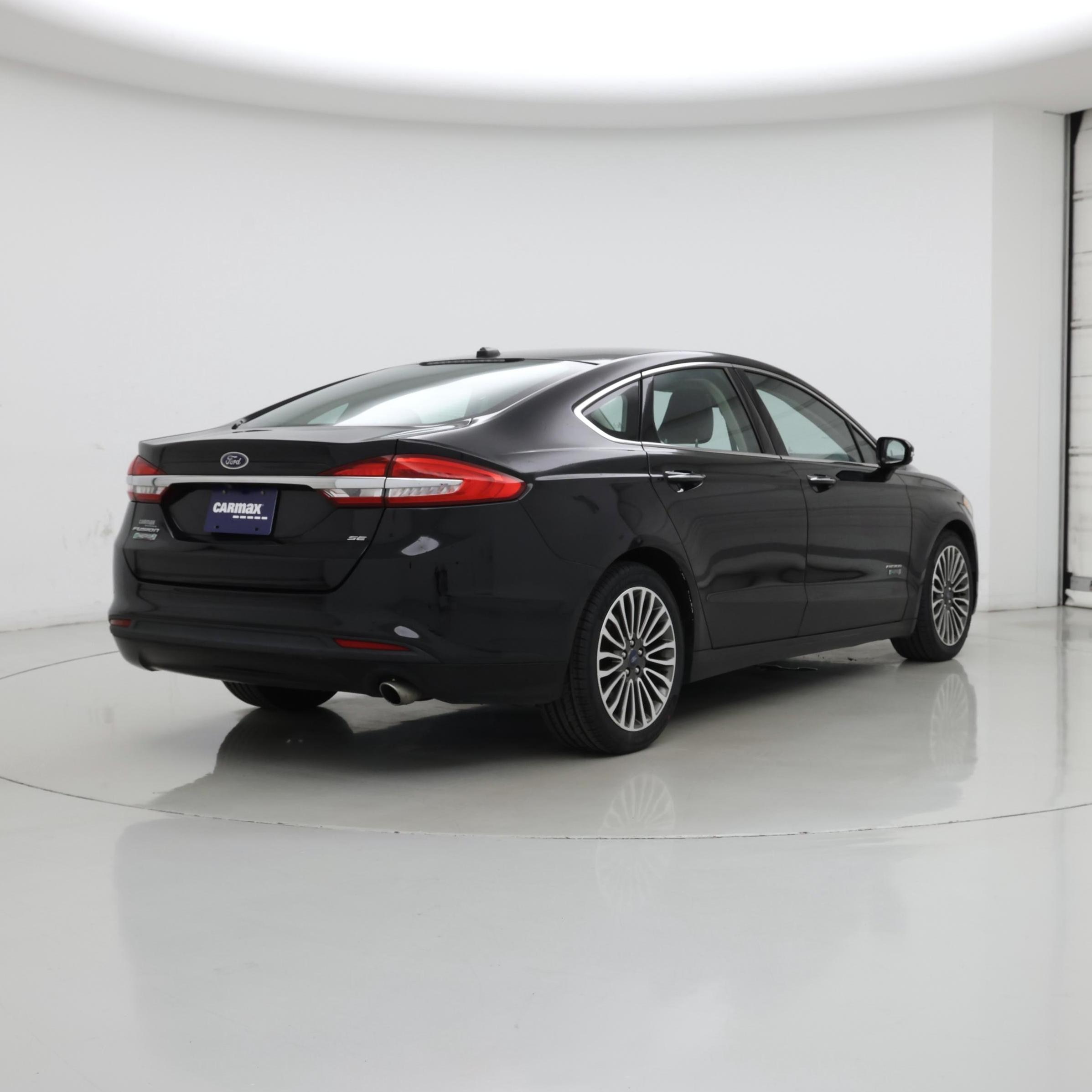 Thumbnail: 2017 Ford Fusion - 8