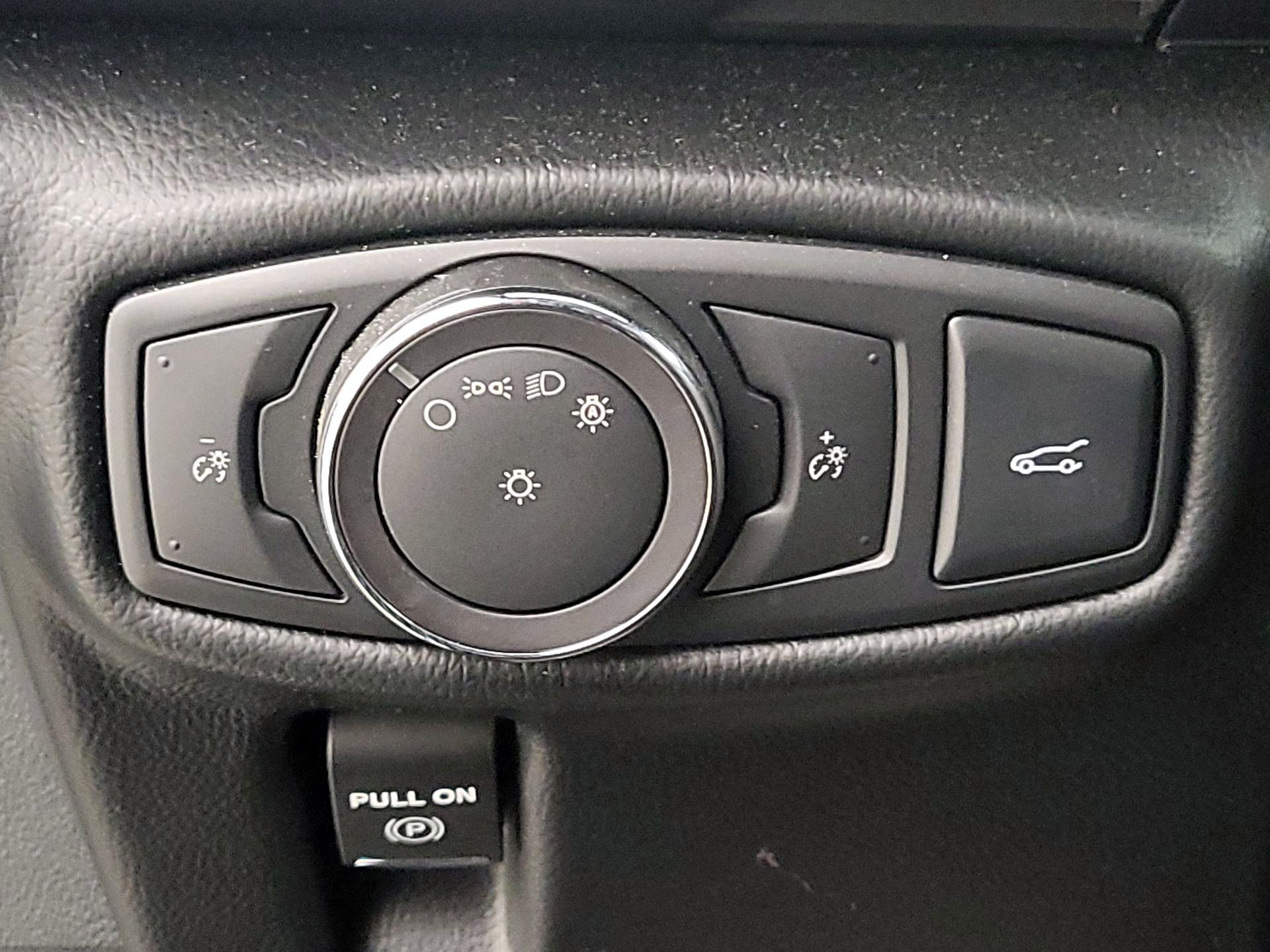 Thumbnail: 2018 Lincoln MKX - 13