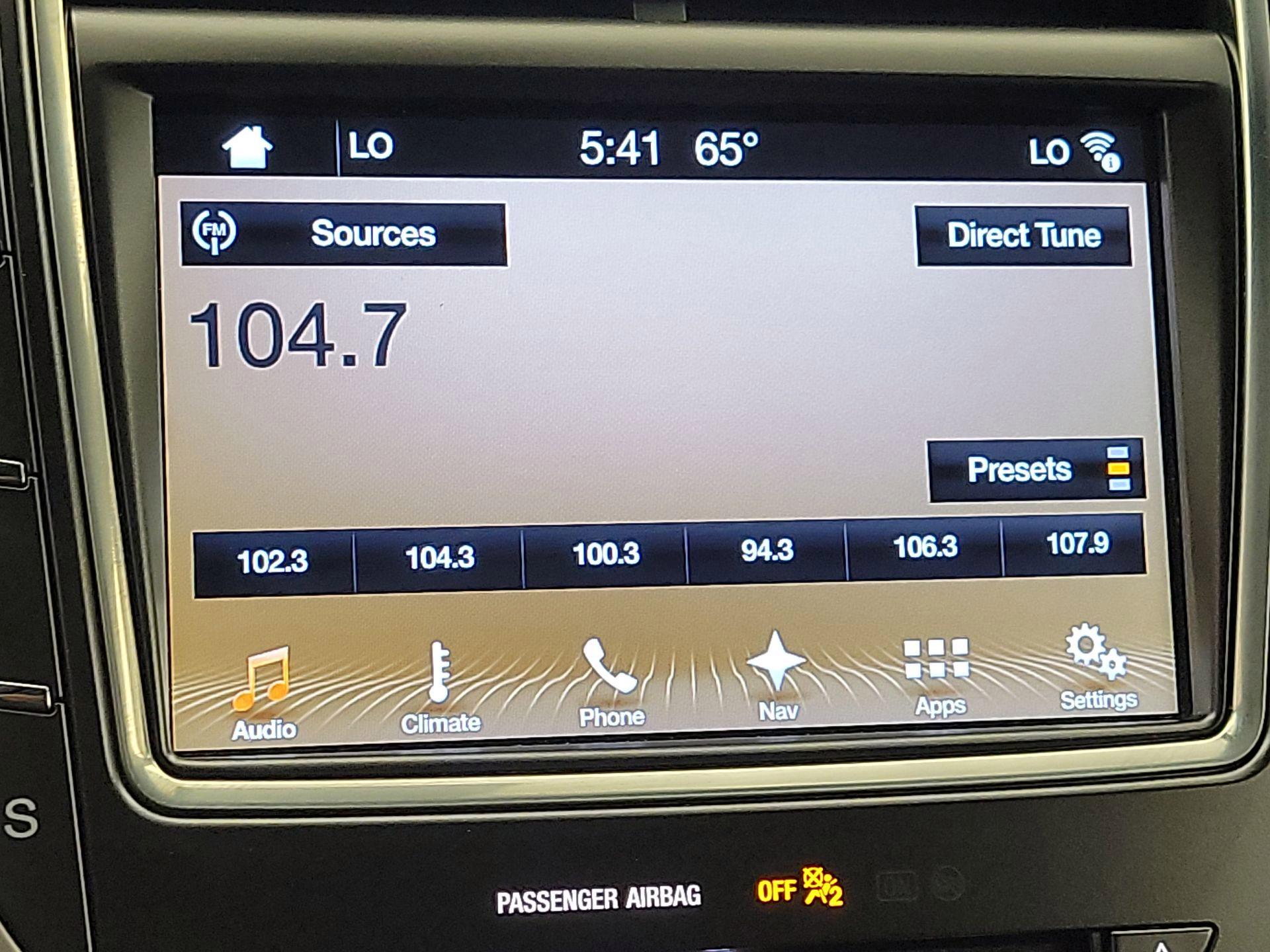 Thumbnail: 2018 Lincoln MKX - 16
