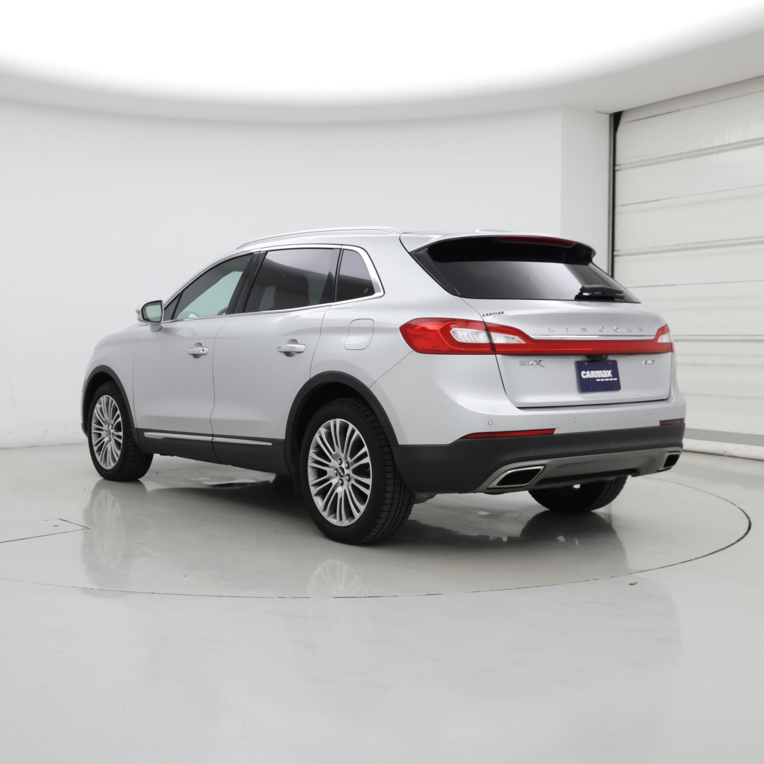 Thumbnail: 2018 Lincoln MKX - 2
