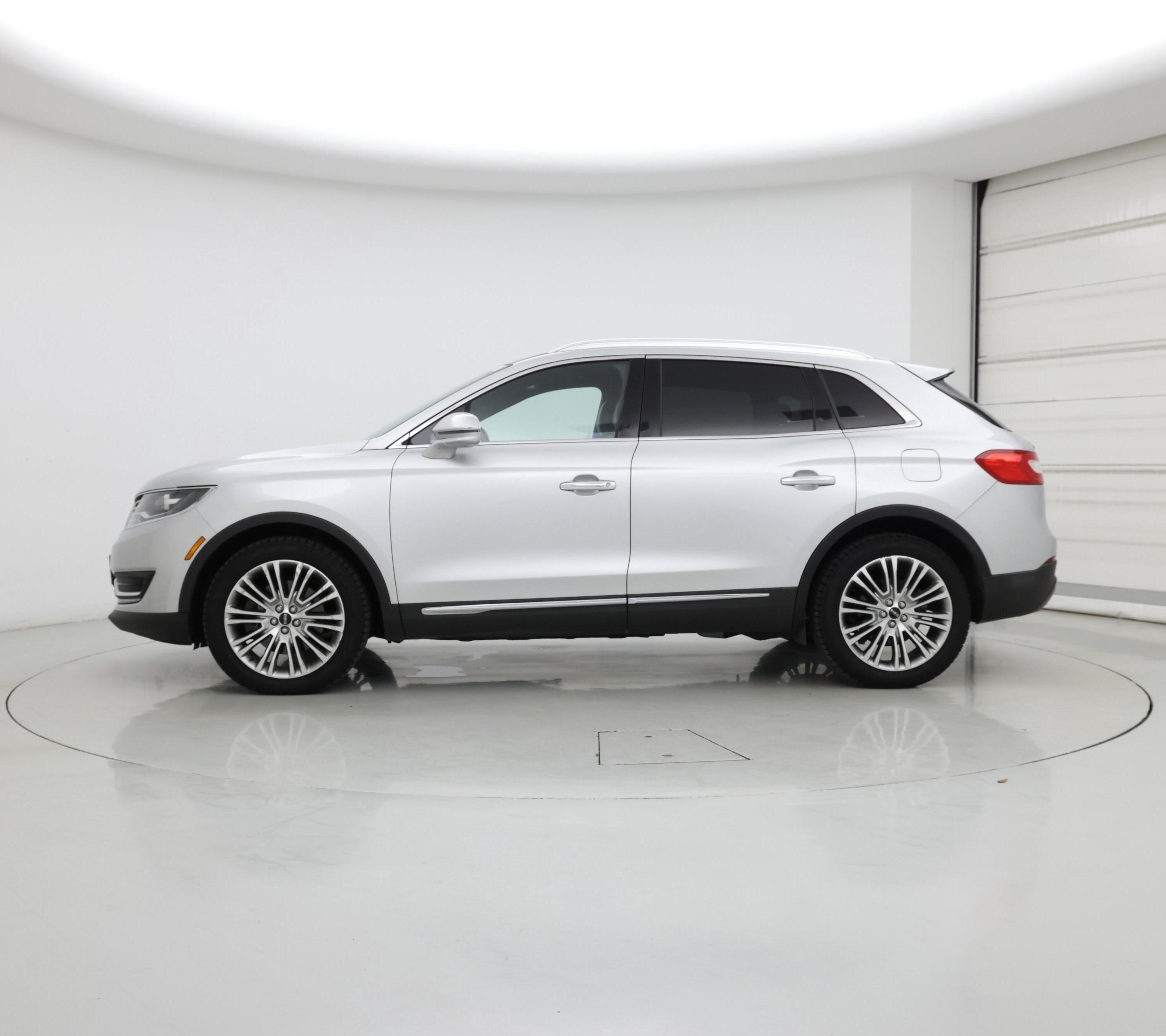 Thumbnail: 2018 Lincoln MKX - 3