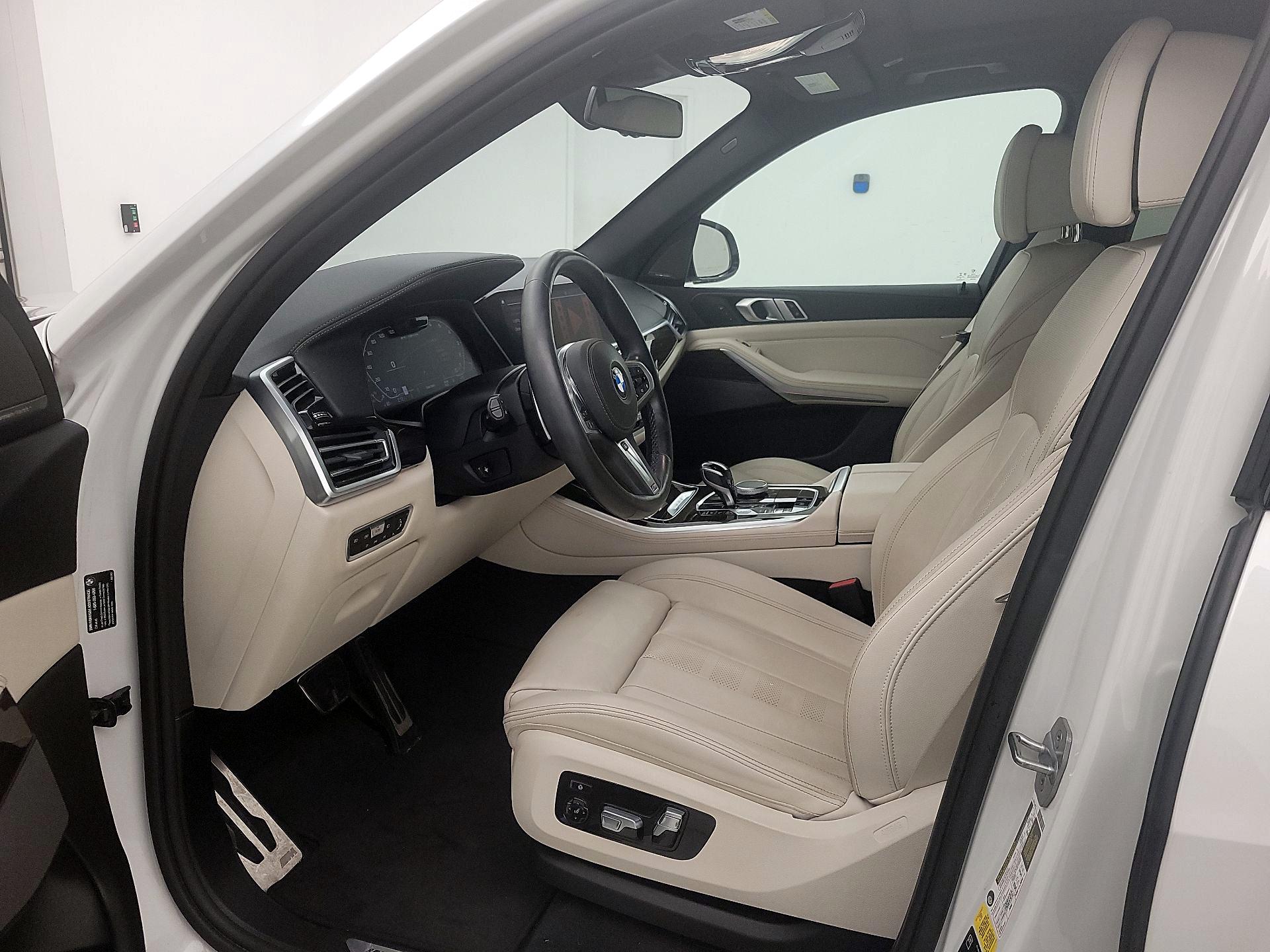 Thumbnail: 2020 BMW X5 - 11