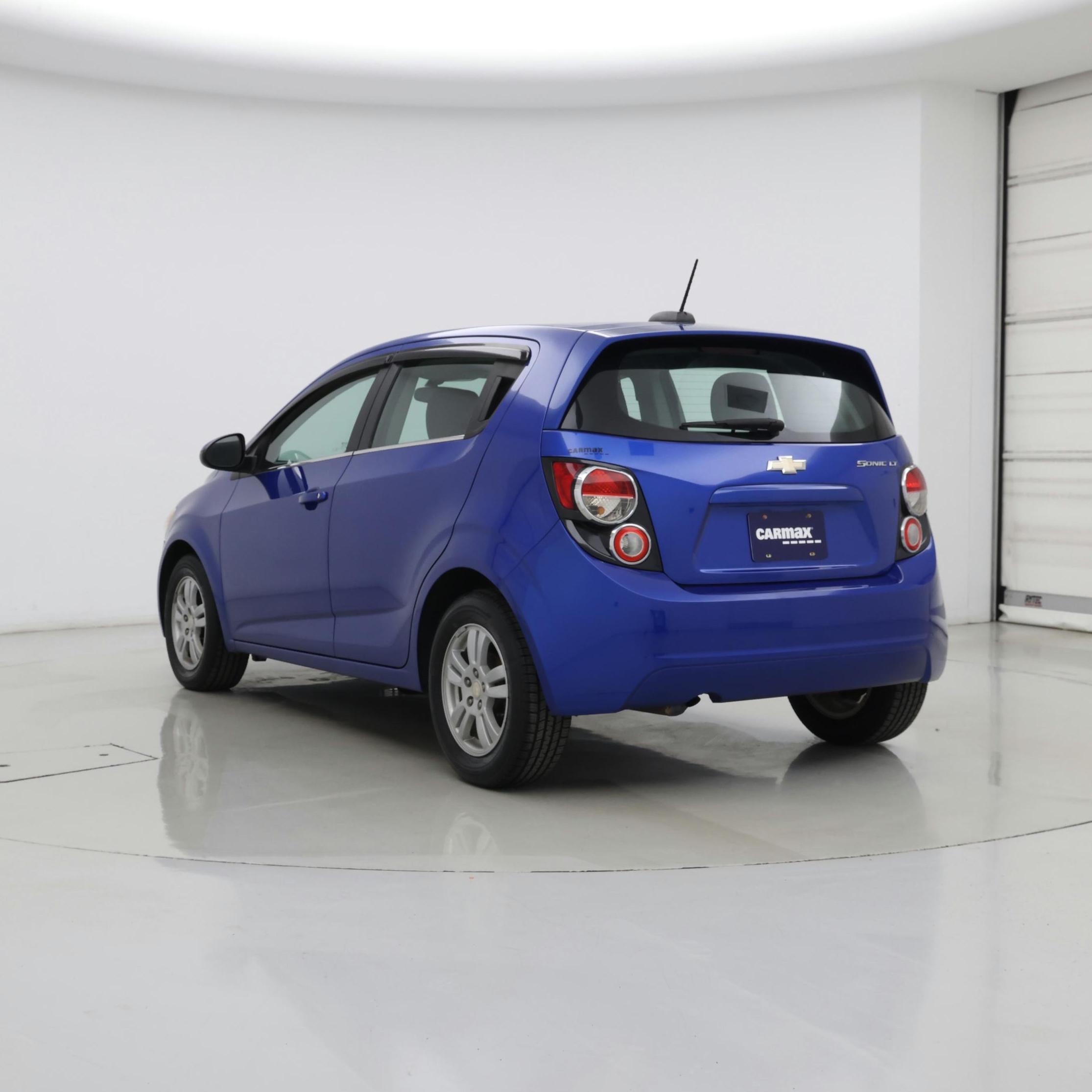 Thumbnail: 2016 Chevrolet Sonic - 2