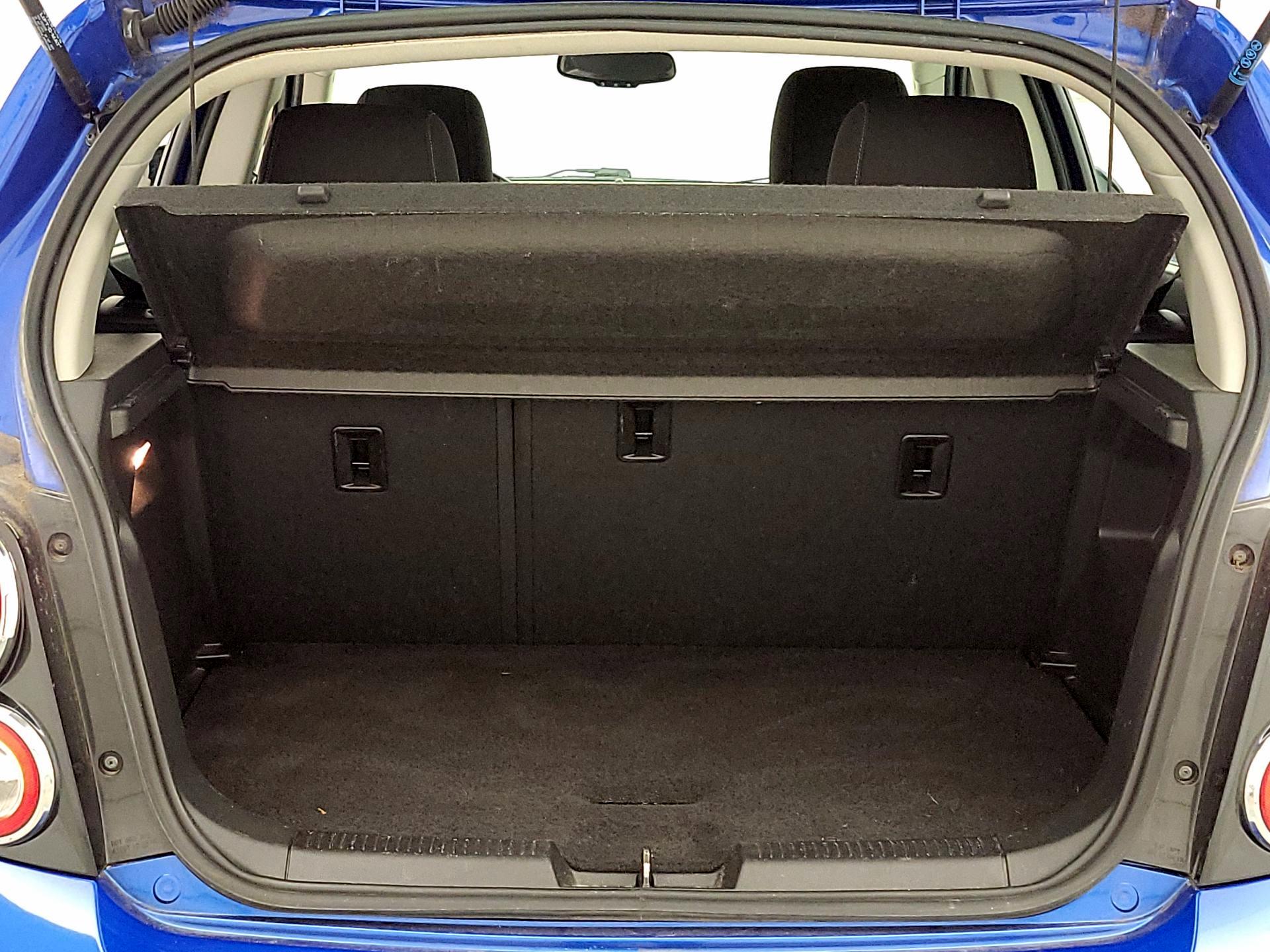 Thumbnail: 2016 Chevrolet Sonic - 19