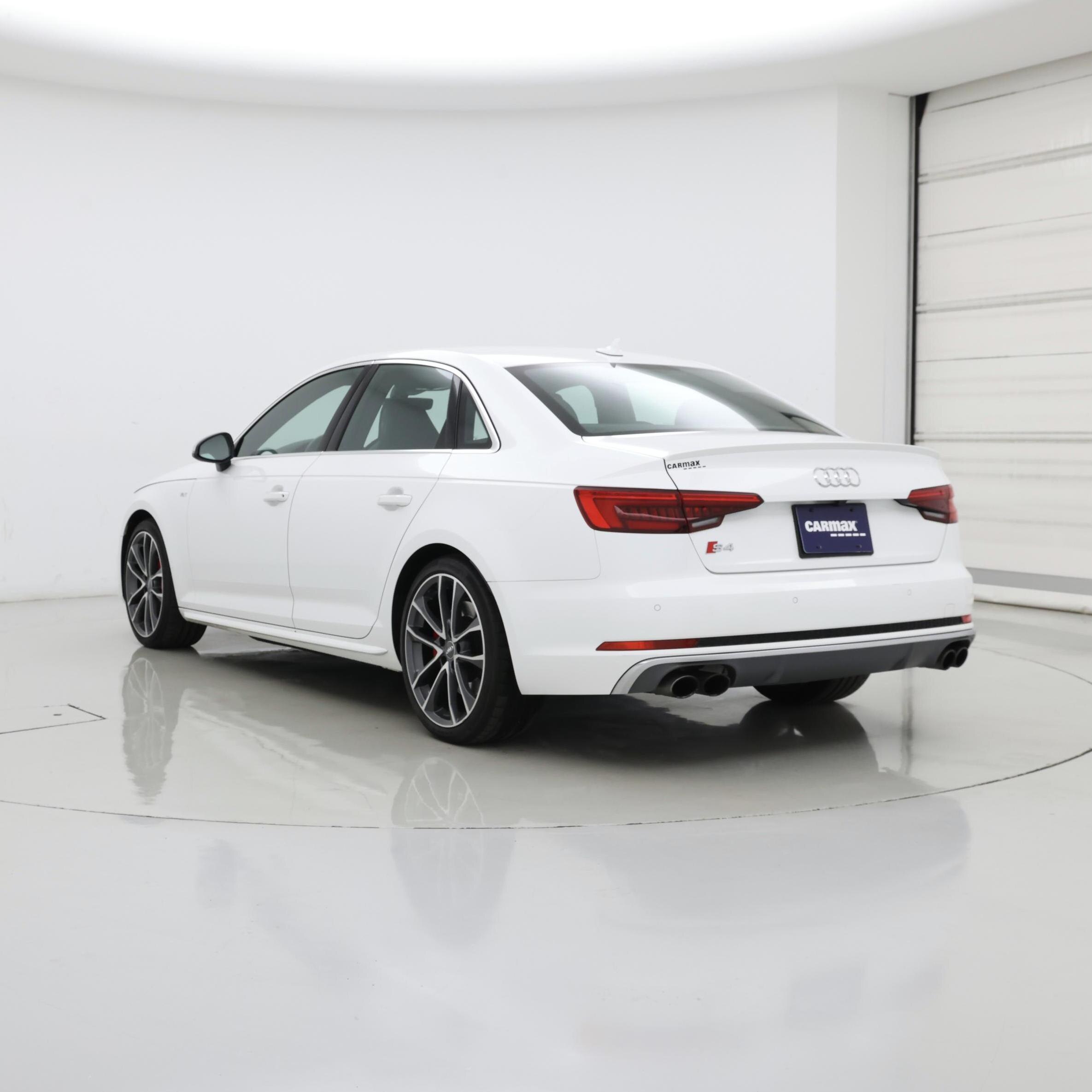 Thumbnail: 2018 Audi S4 - 2