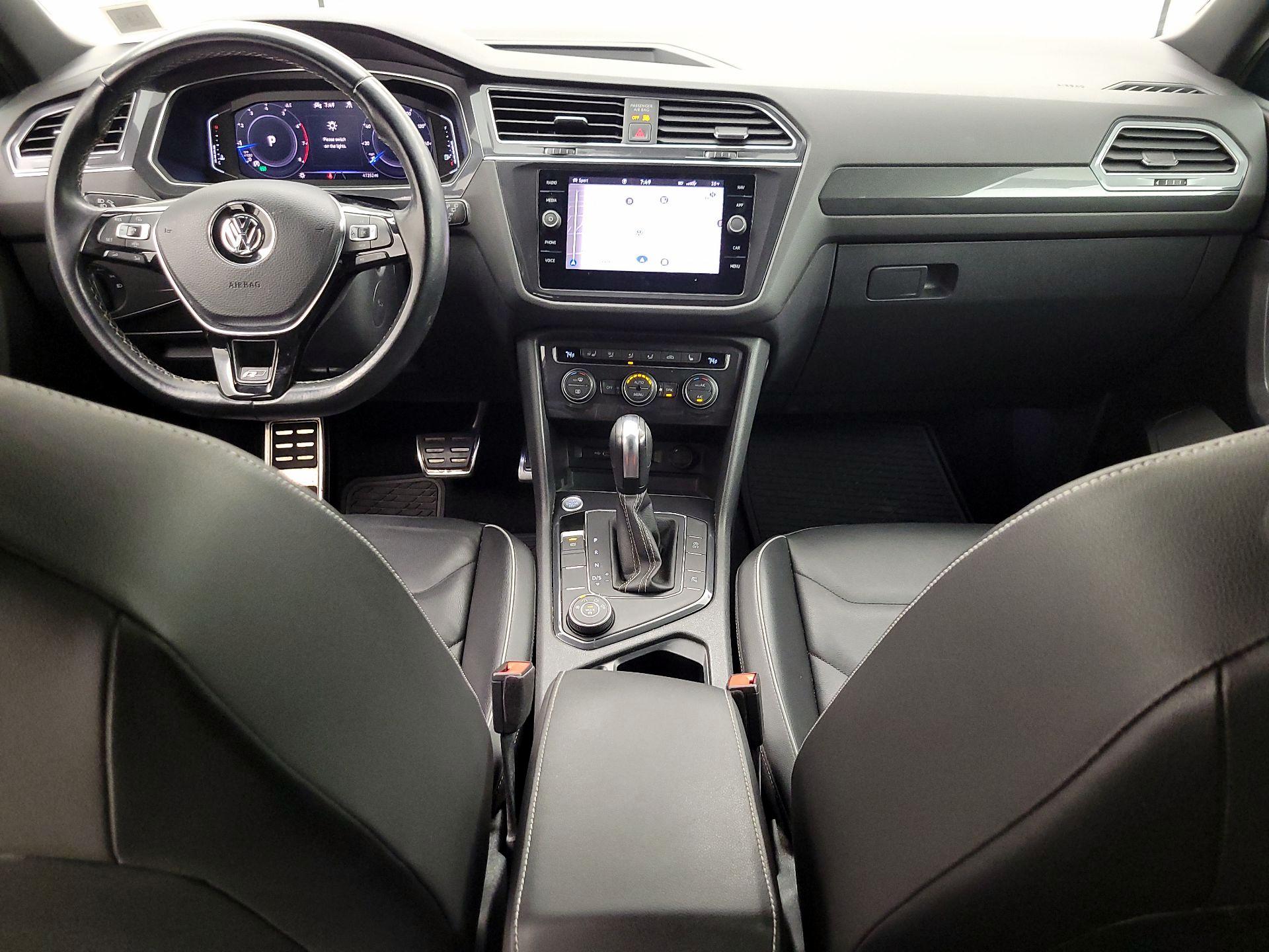 Thumbnail: 2021 Volkswagen Tiguan - 9