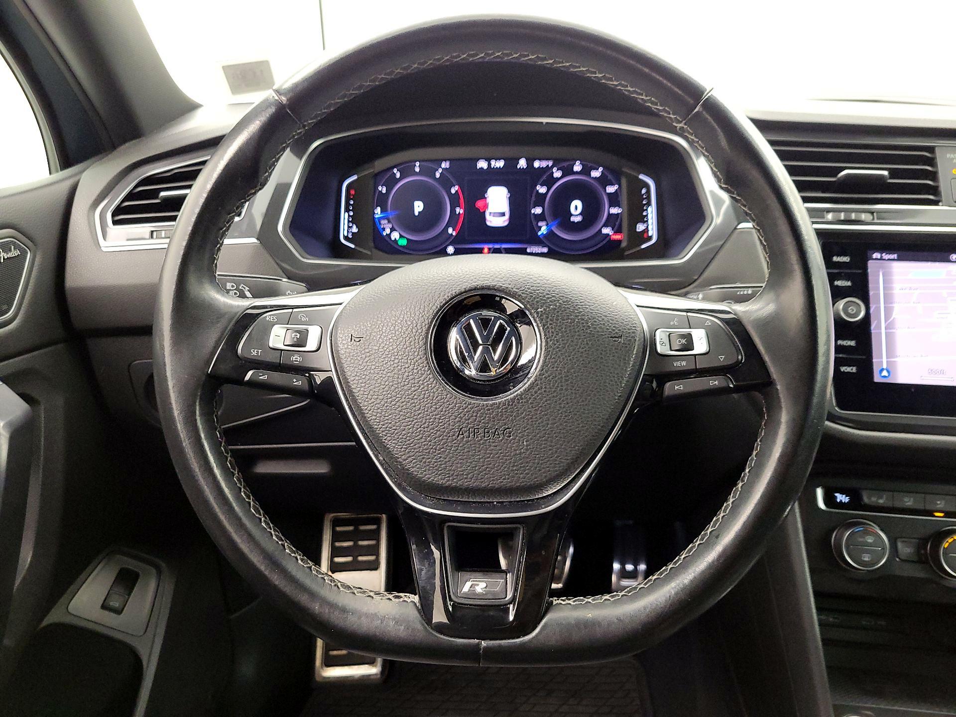 Thumbnail: 2021 Volkswagen Tiguan - 10