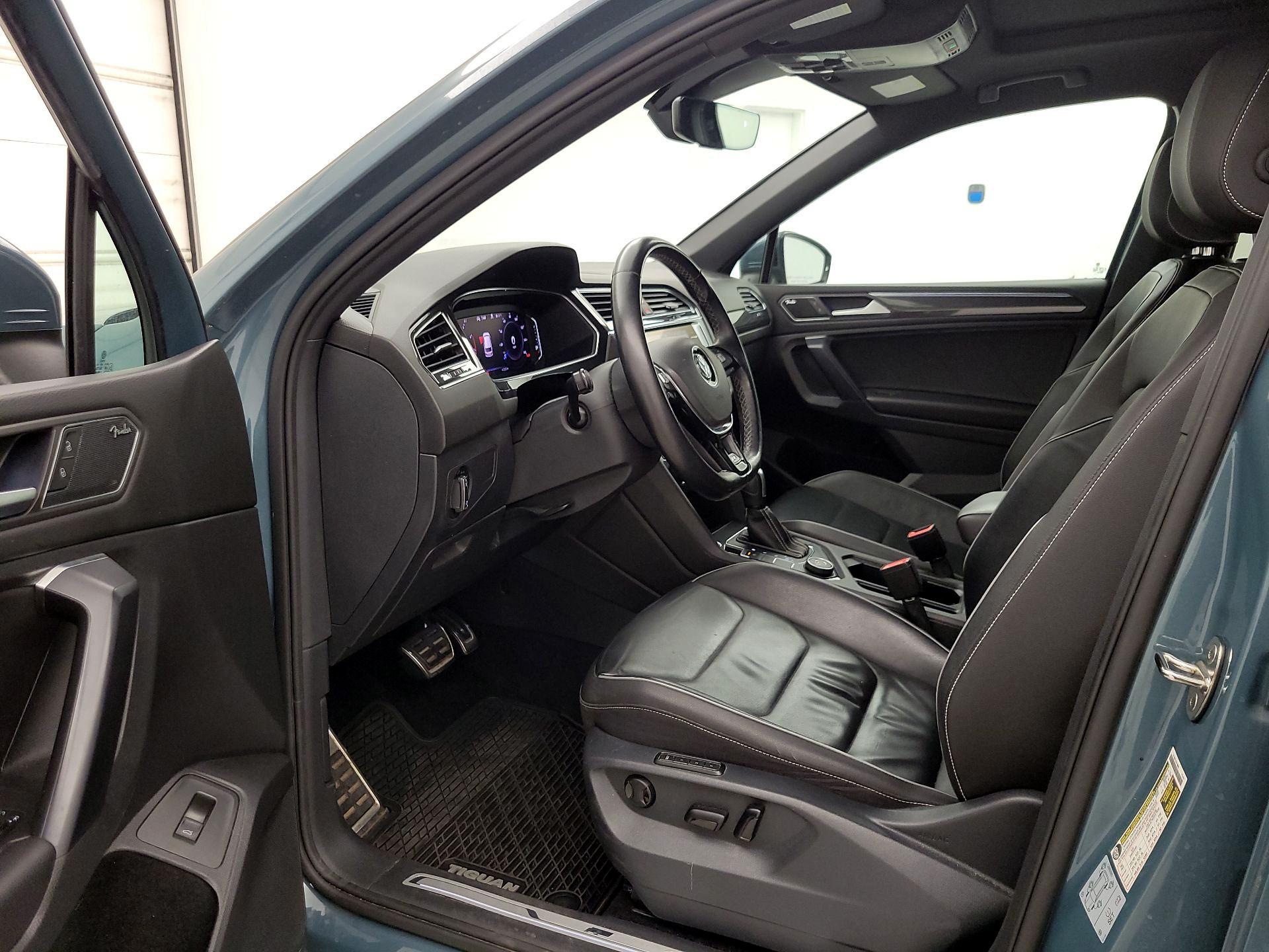 Thumbnail: 2021 Volkswagen Tiguan - 11