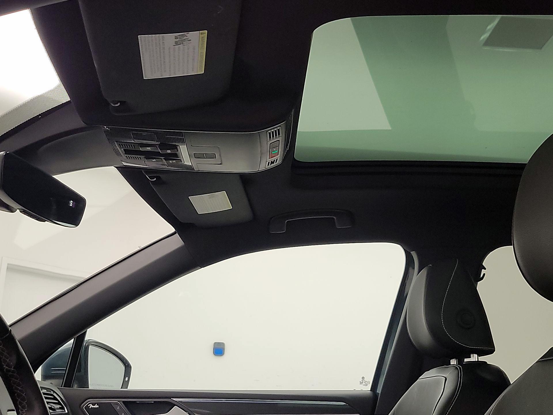 Thumbnail: 2021 Volkswagen Tiguan - 20