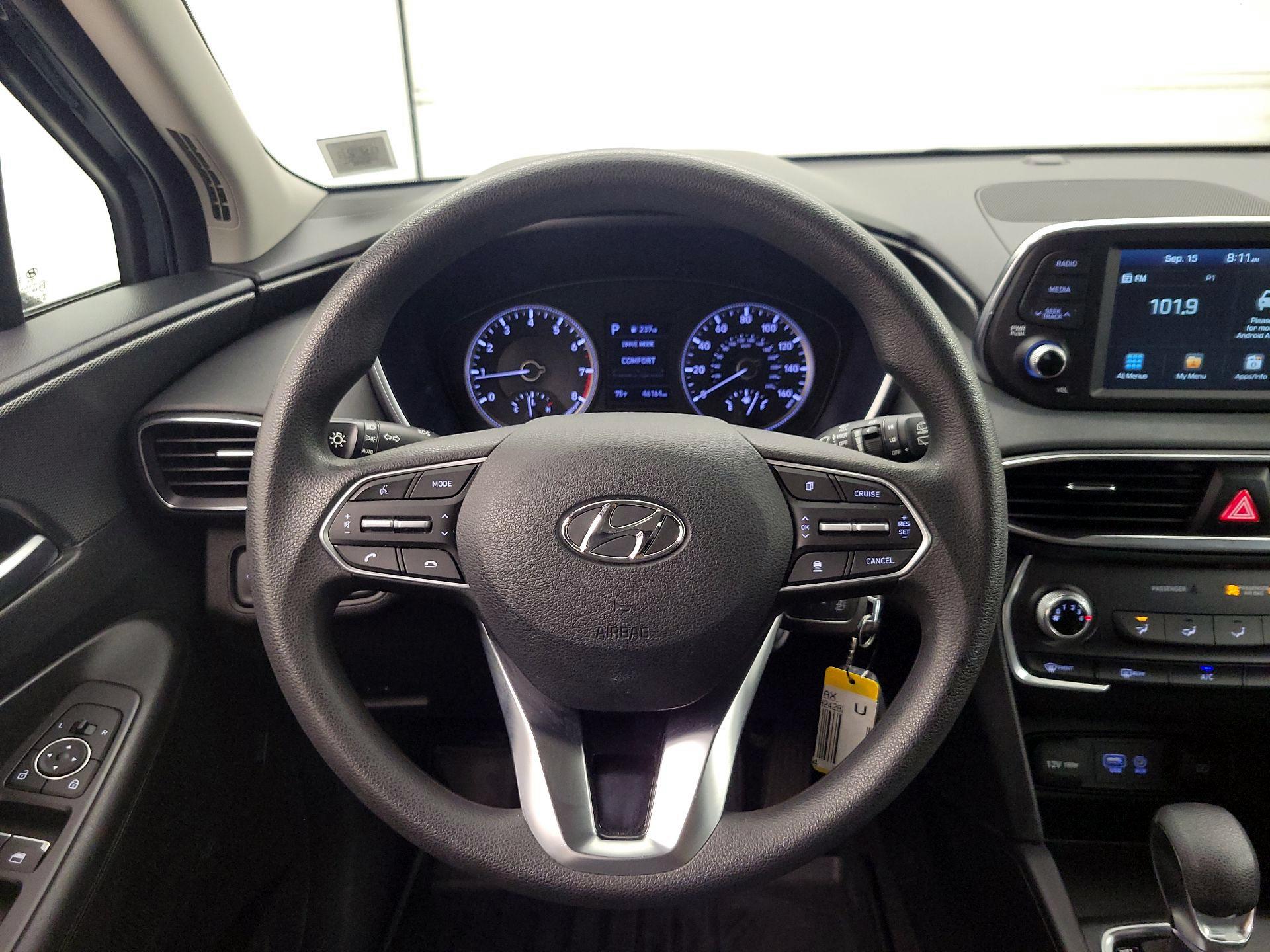 Thumbnail: 2020 Hyundai Santa Fe - 10