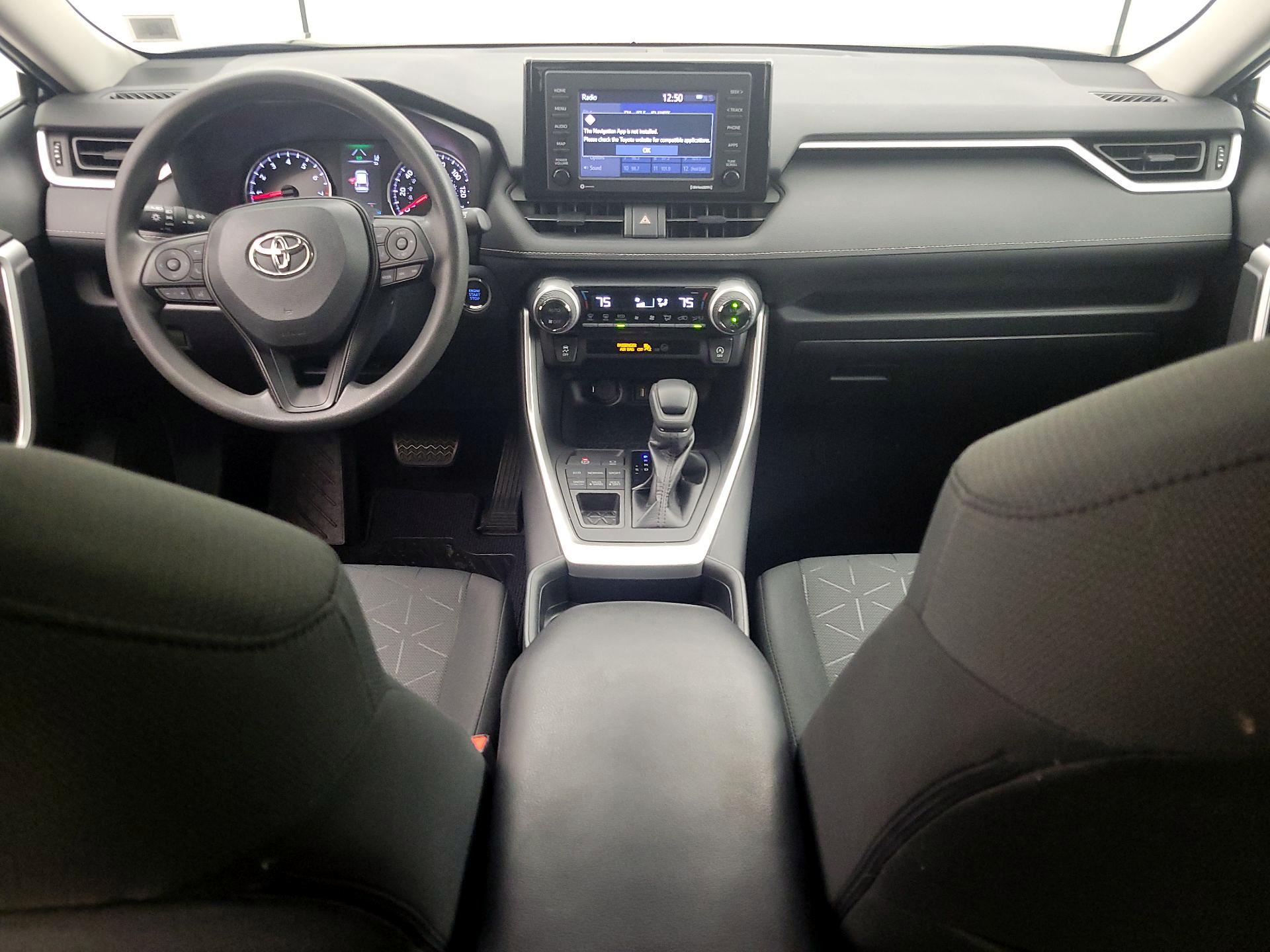 Thumbnail: 2020 Toyota RAV4 - 9