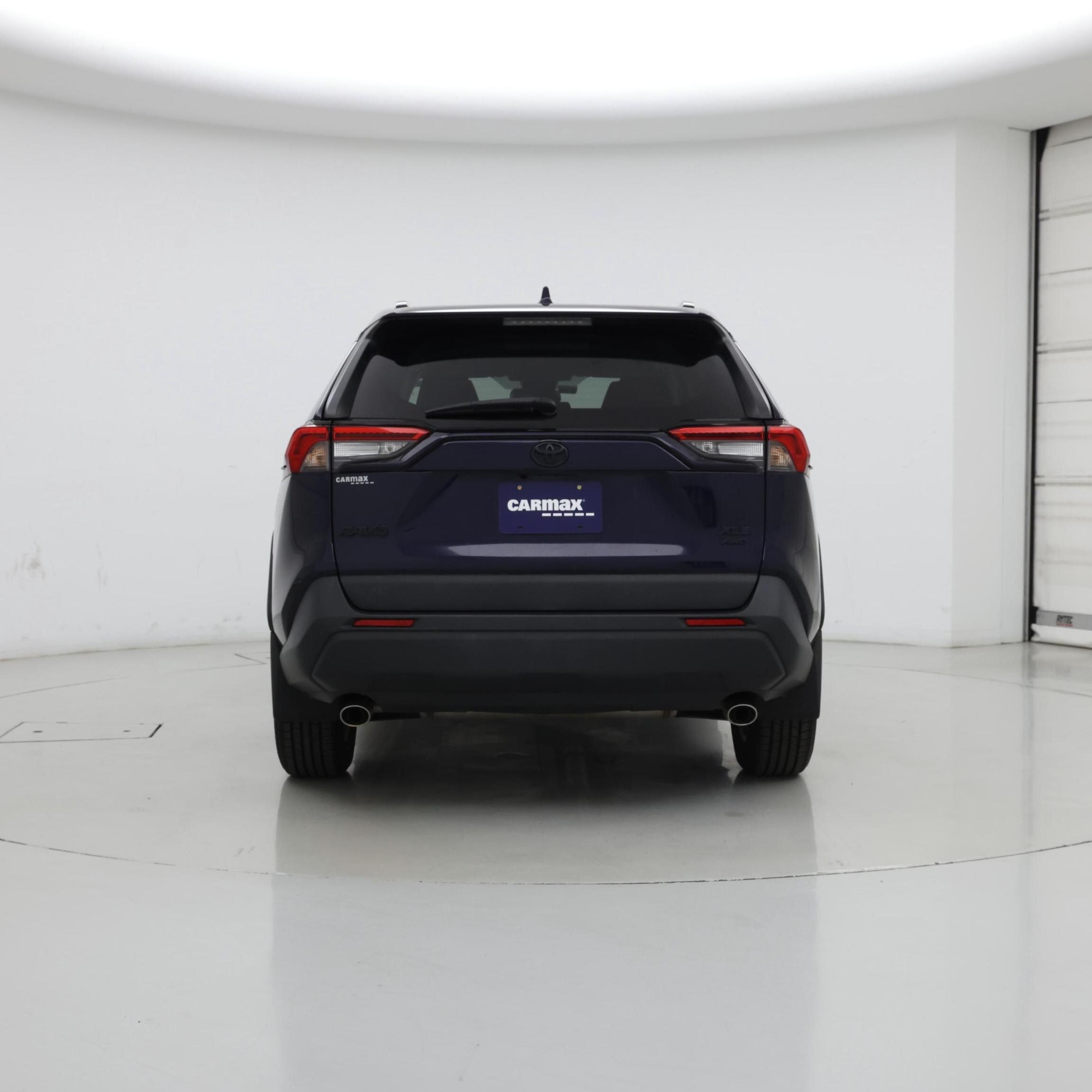 Thumbnail: 2020 Toyota RAV4 - 6