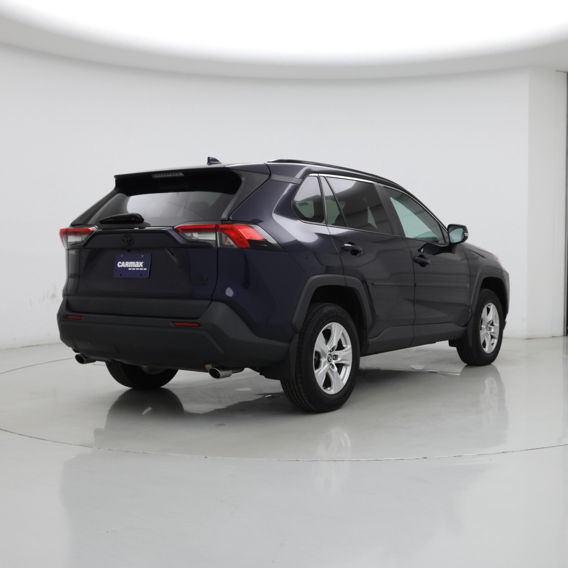 Thumbnail: 2020 Toyota RAV4 - 8