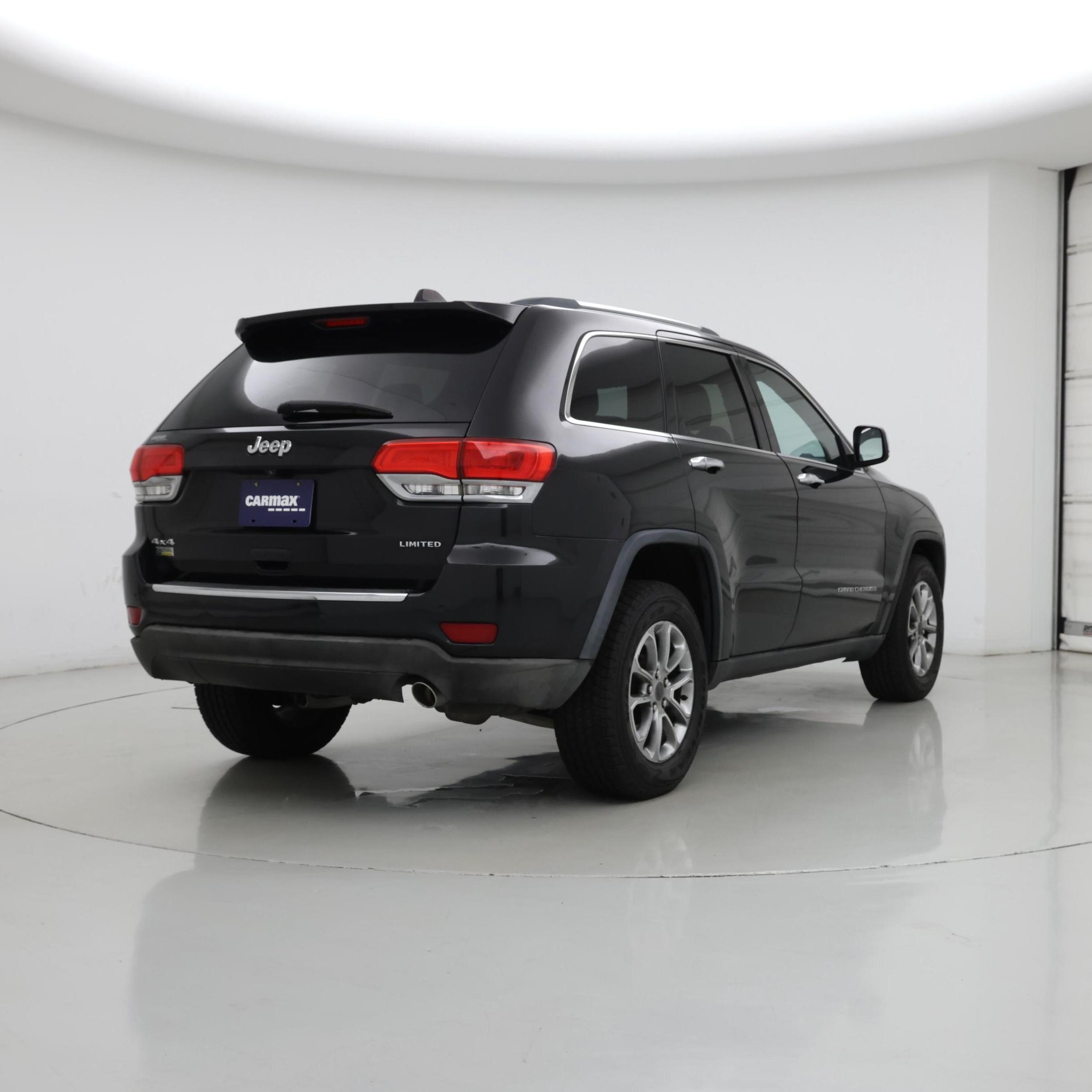 Thumbnail: 2015 Jeep Grand Cherokee - 8