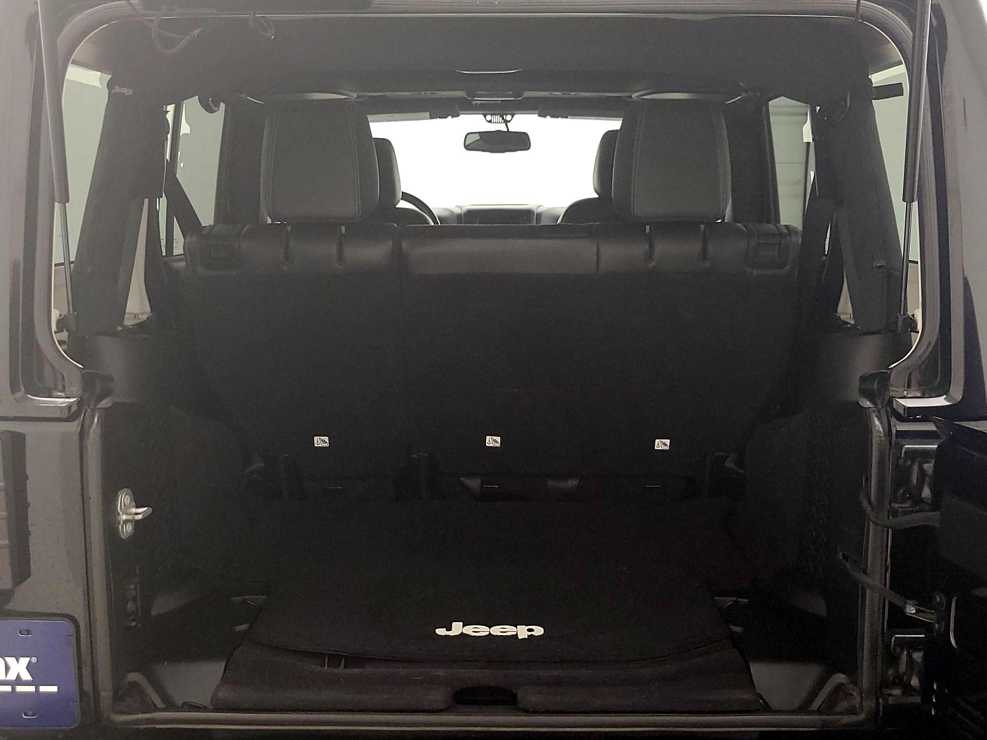 Thumbnail: 2017 Jeep Wrangler - 19