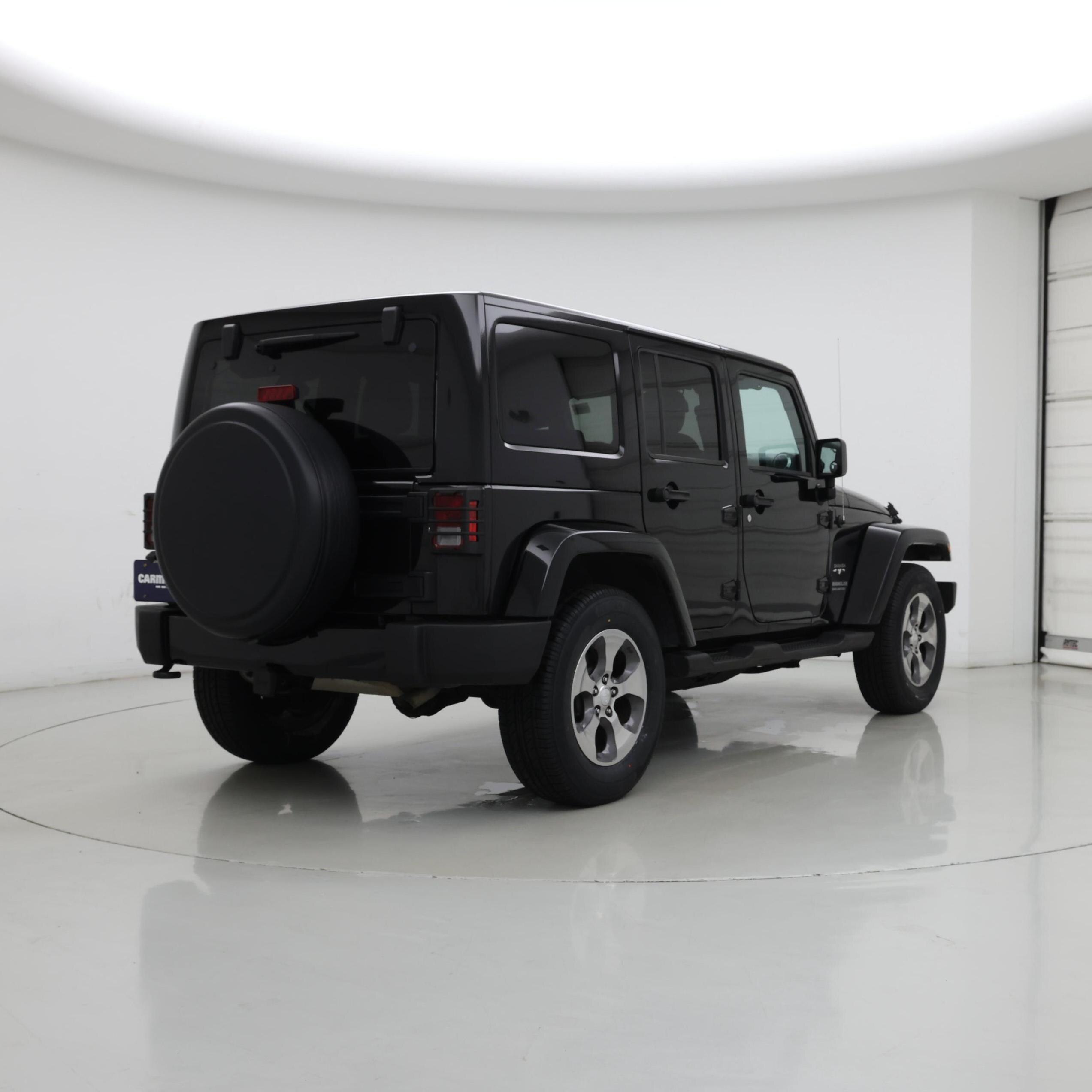 Thumbnail: 2017 Jeep Wrangler - 8