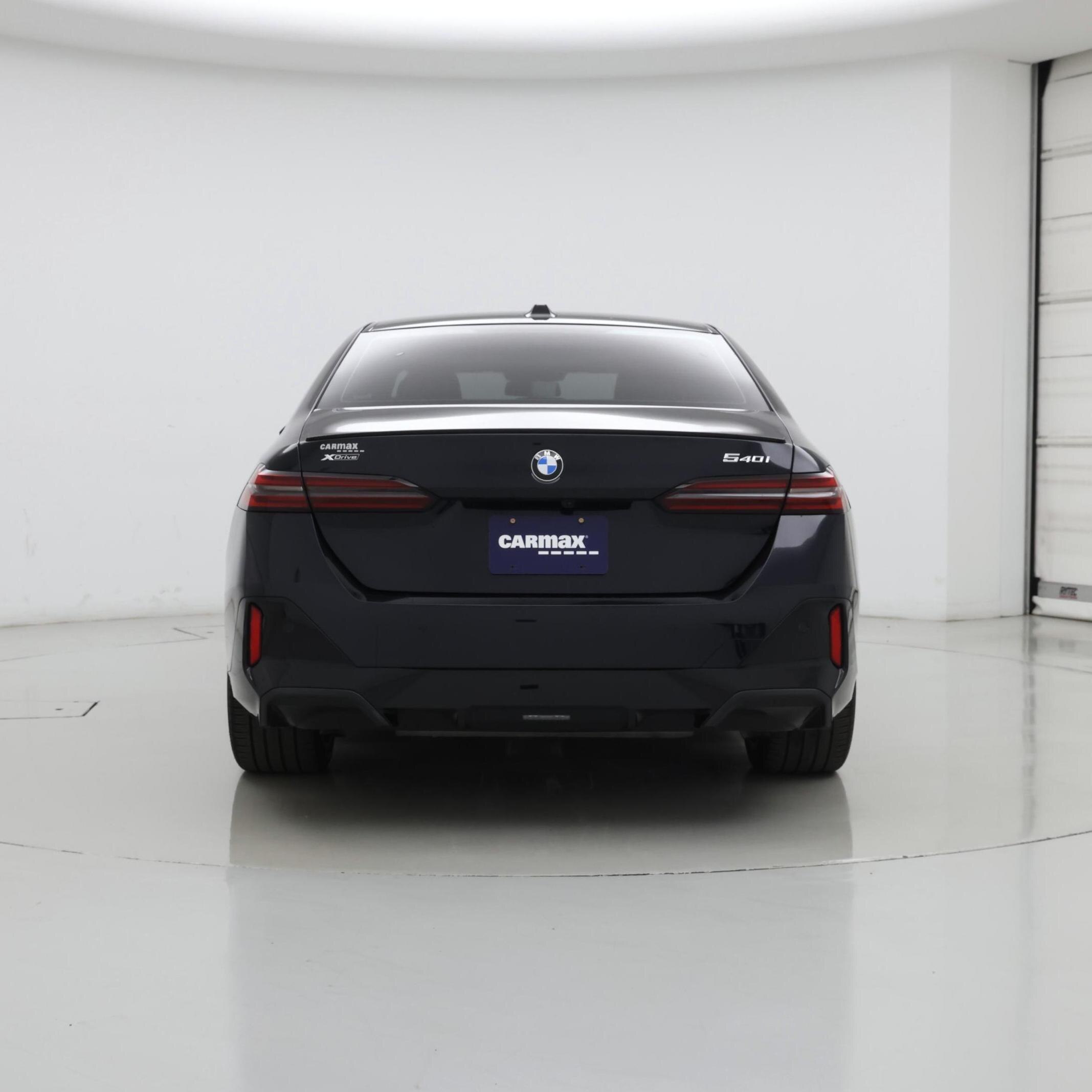 Thumbnail: 2024 BMW 5 Series - 6